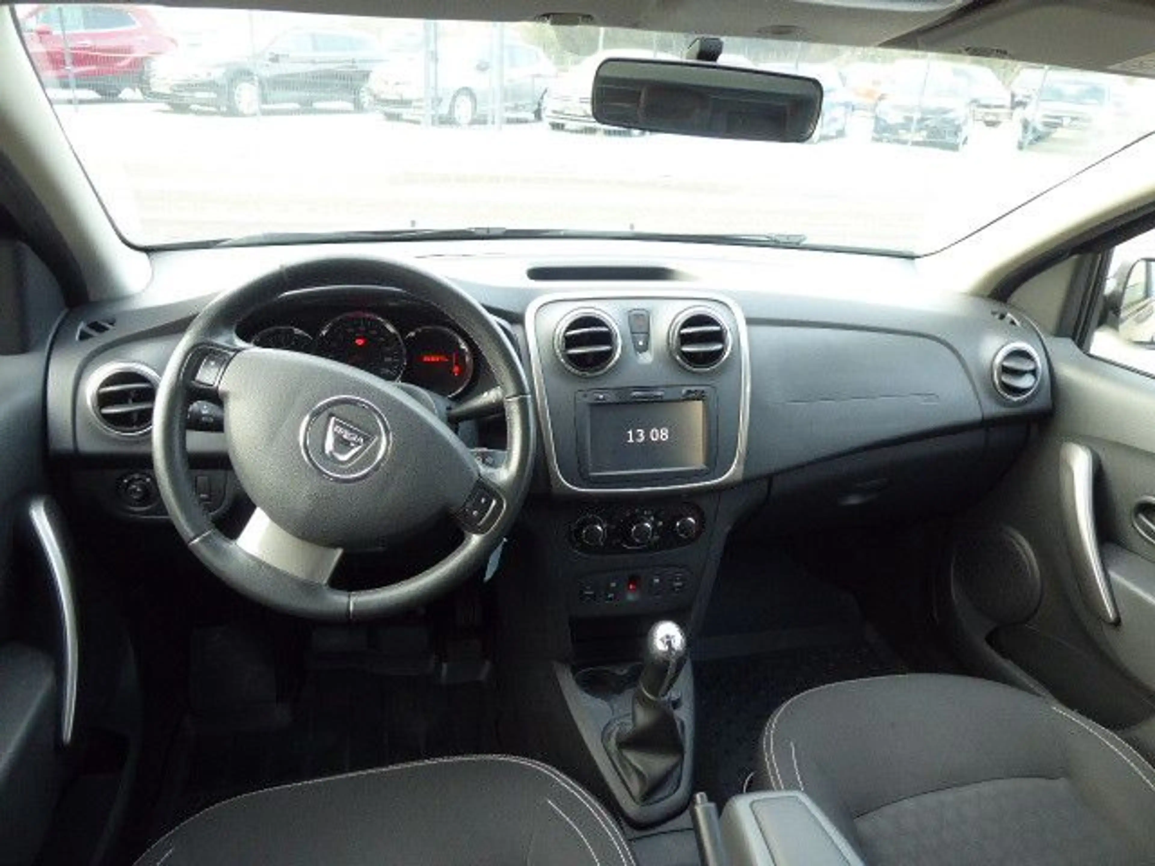 Dacia Logan MCV II Kombi Prestige — photo 8