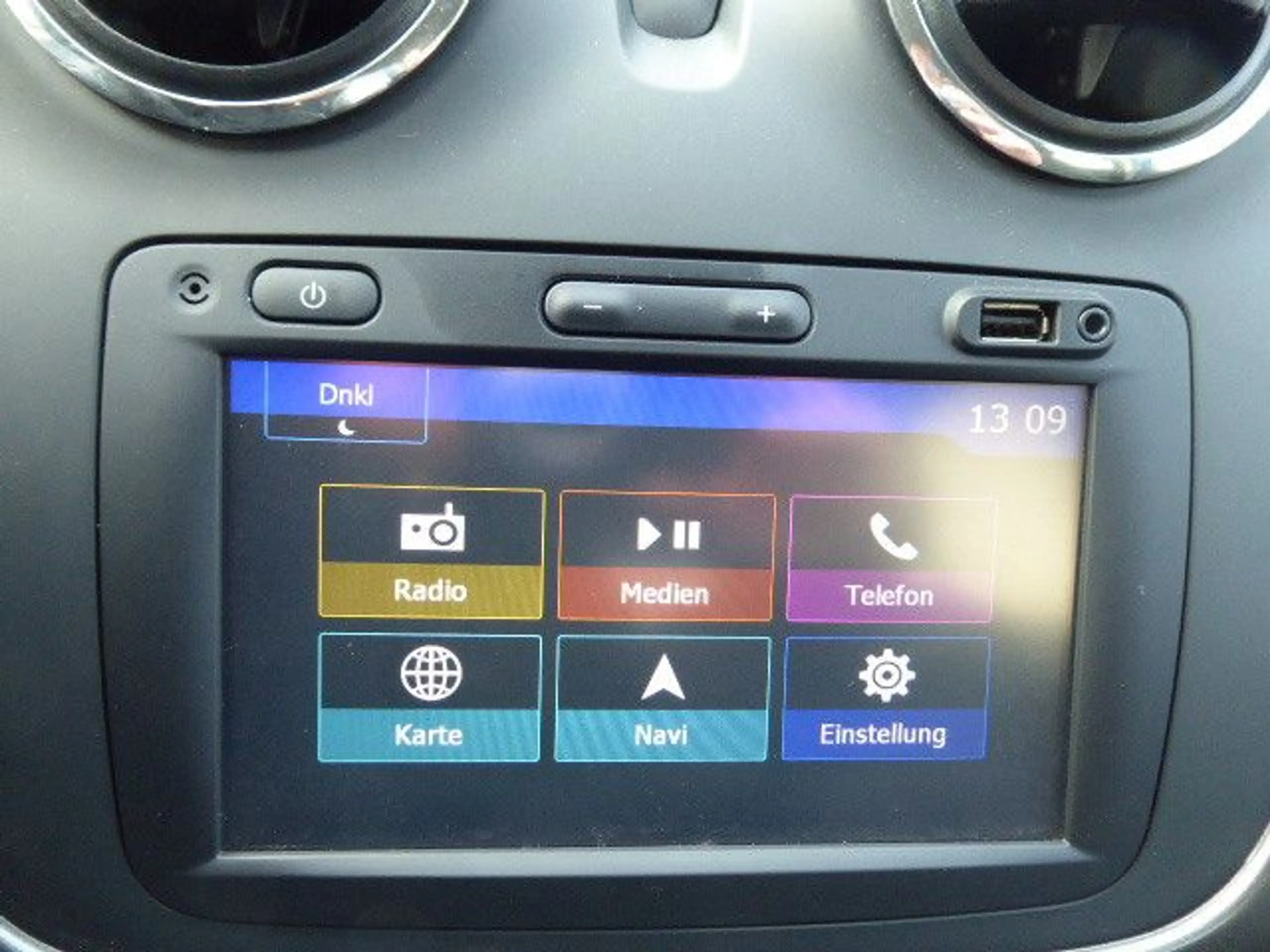 Dacia Logan MCV II Kombi Prestige — photo 13