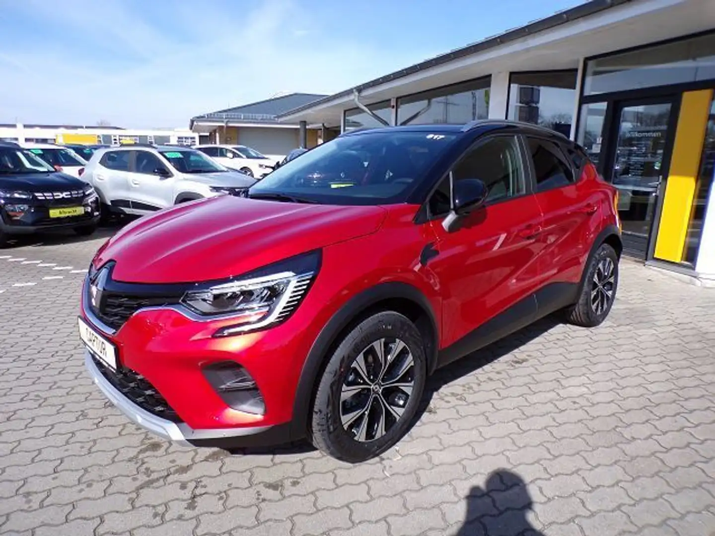 Renault Captur EVOLUTION TCe 140 EDC Rot - 1