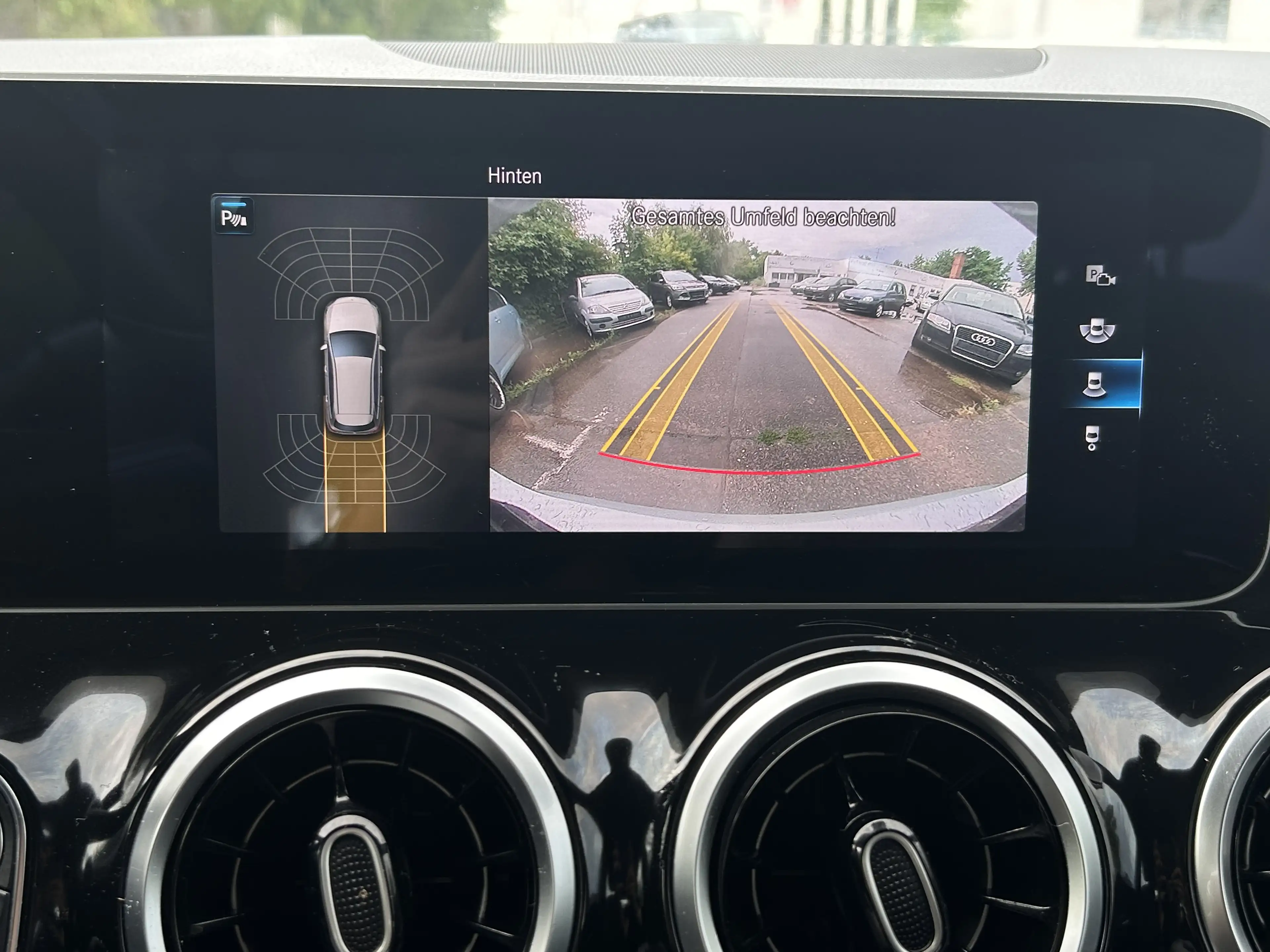 Mercedes-Benz B 220 B 220 d Automatik / AMG — photo 19