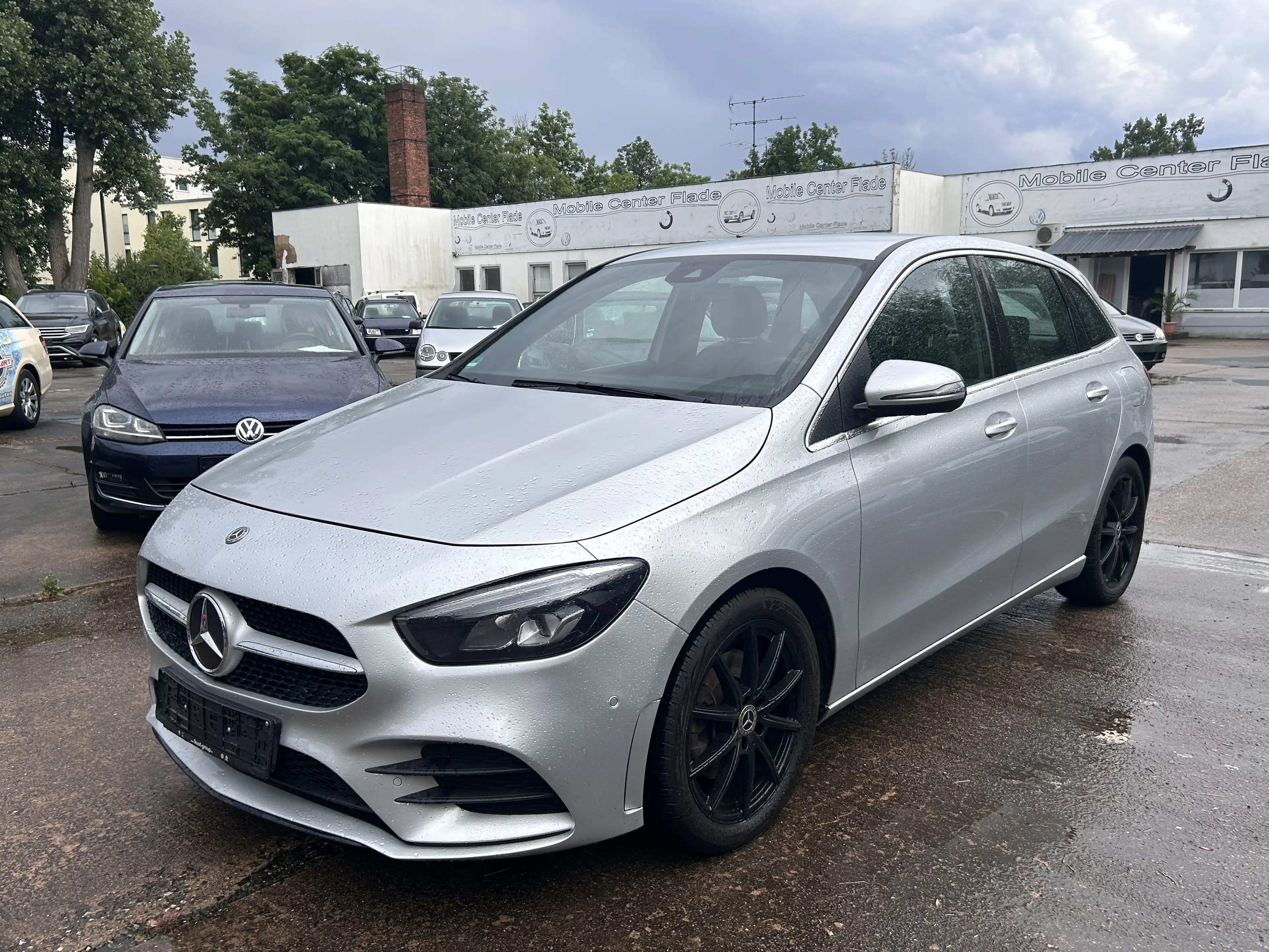 Mercedes-Benz B 220 B 220 d Automatik / AMG
