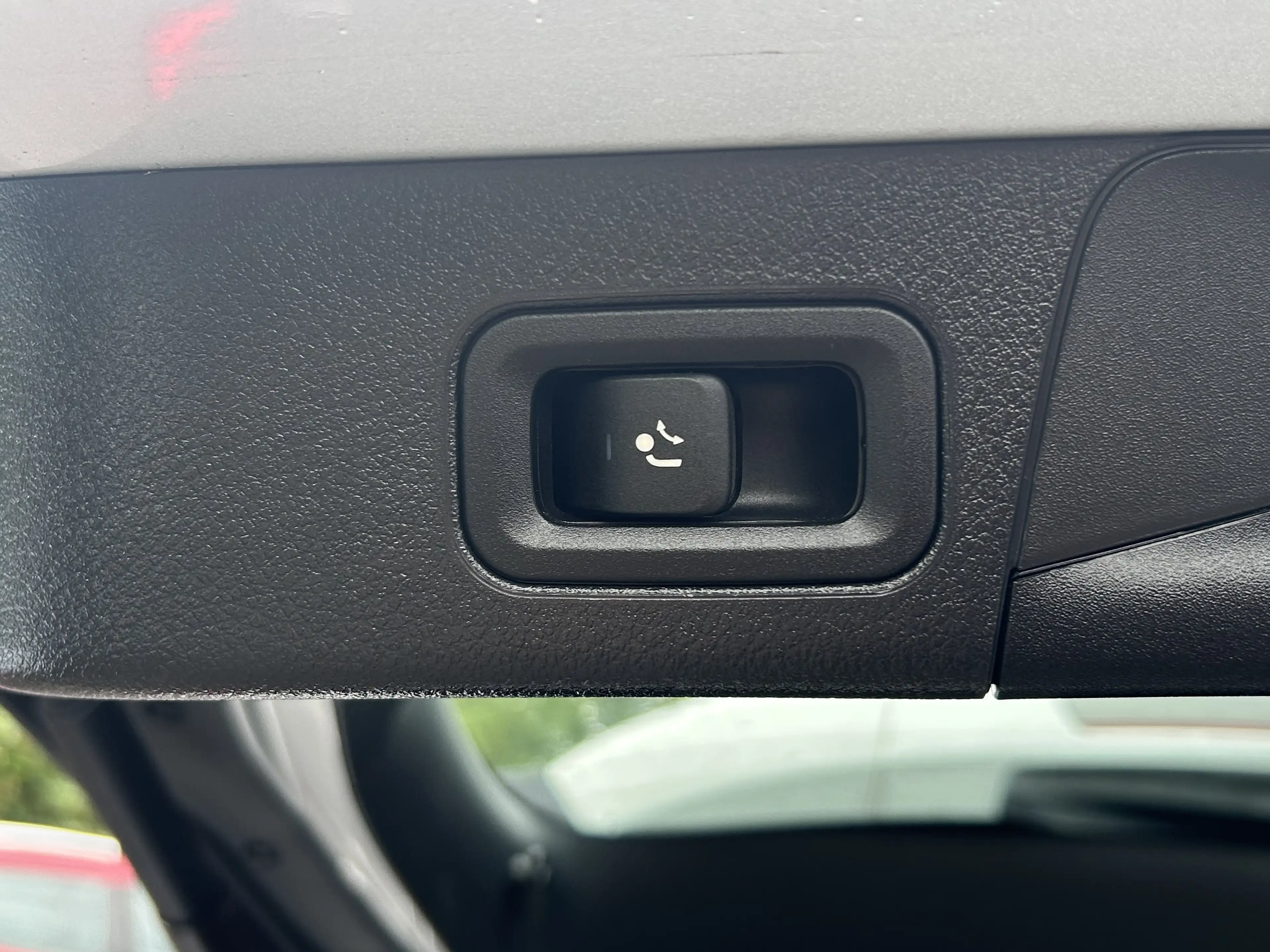 Mercedes-Benz B 220 B 220 d Automatik / AMG — photo 20