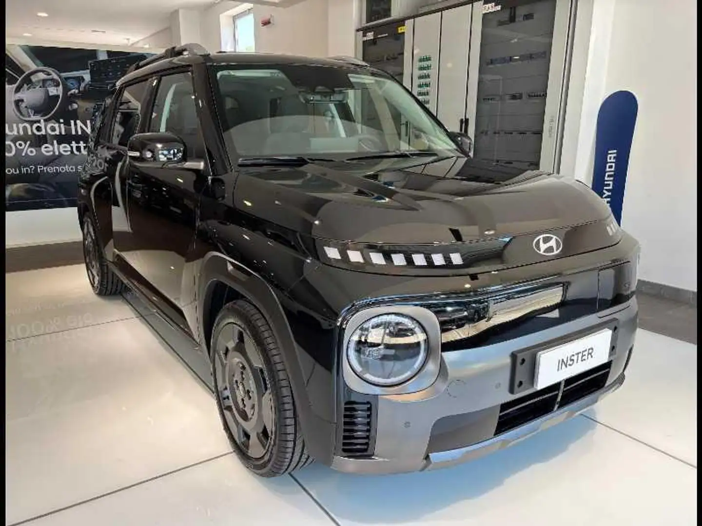 Hyundai Inster cross 49kwh plus pack Синій - 1