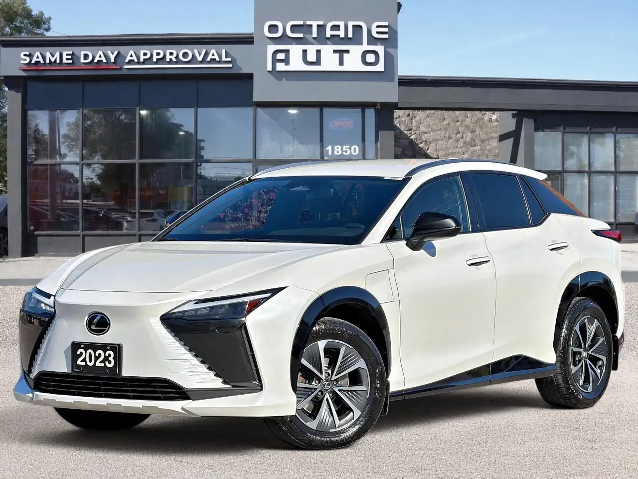 2023 Lexus RZ