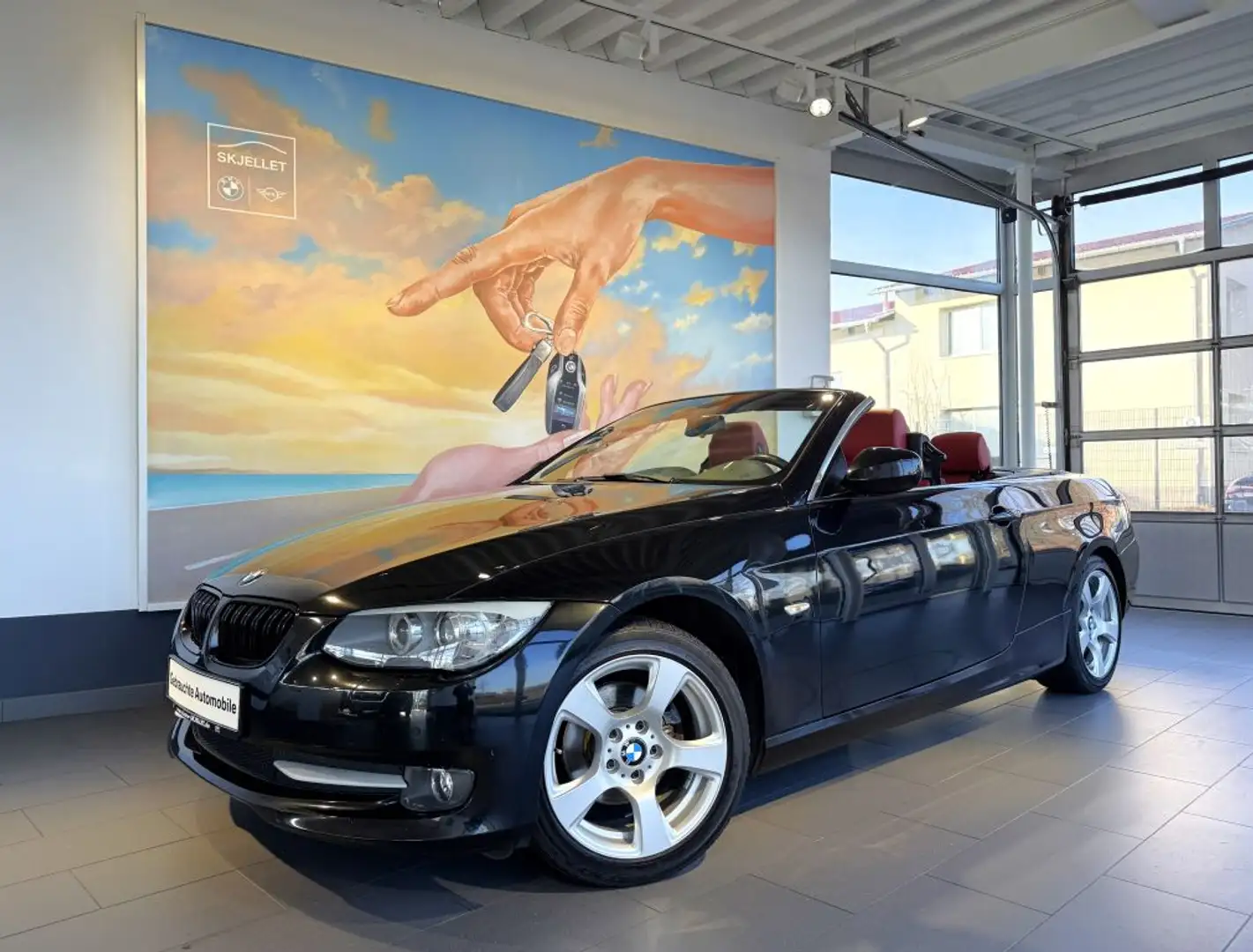 BMW 320 i Cabrio Edition Excl.LEDER+NAV+TEM+AHK+WINDS Schwarz - 1
