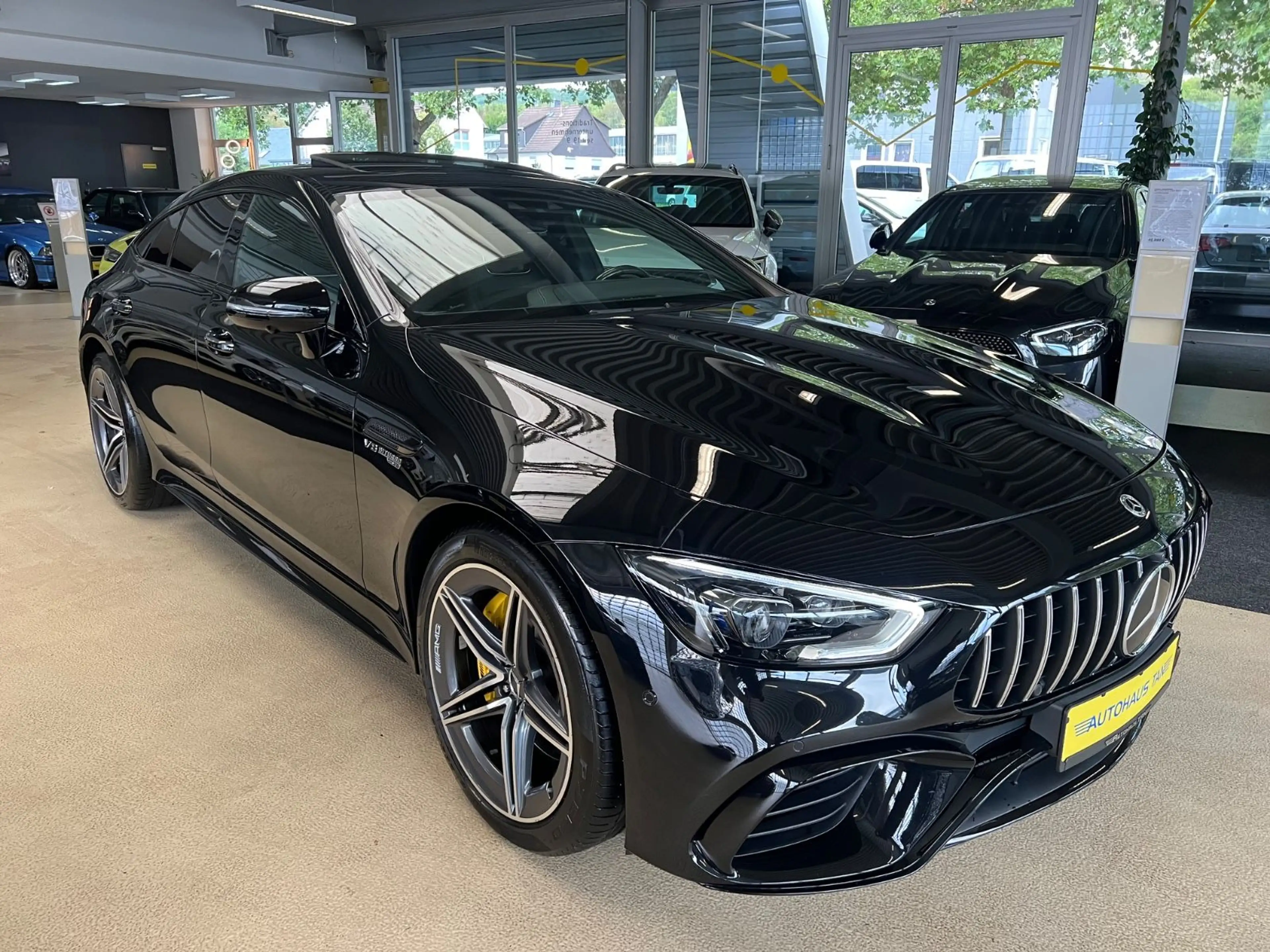 Mercedes-Benz AMG GT 4-trg. 63 S 4Matic+ *SCHIEBEDACH*SITZBEL* — photo 9