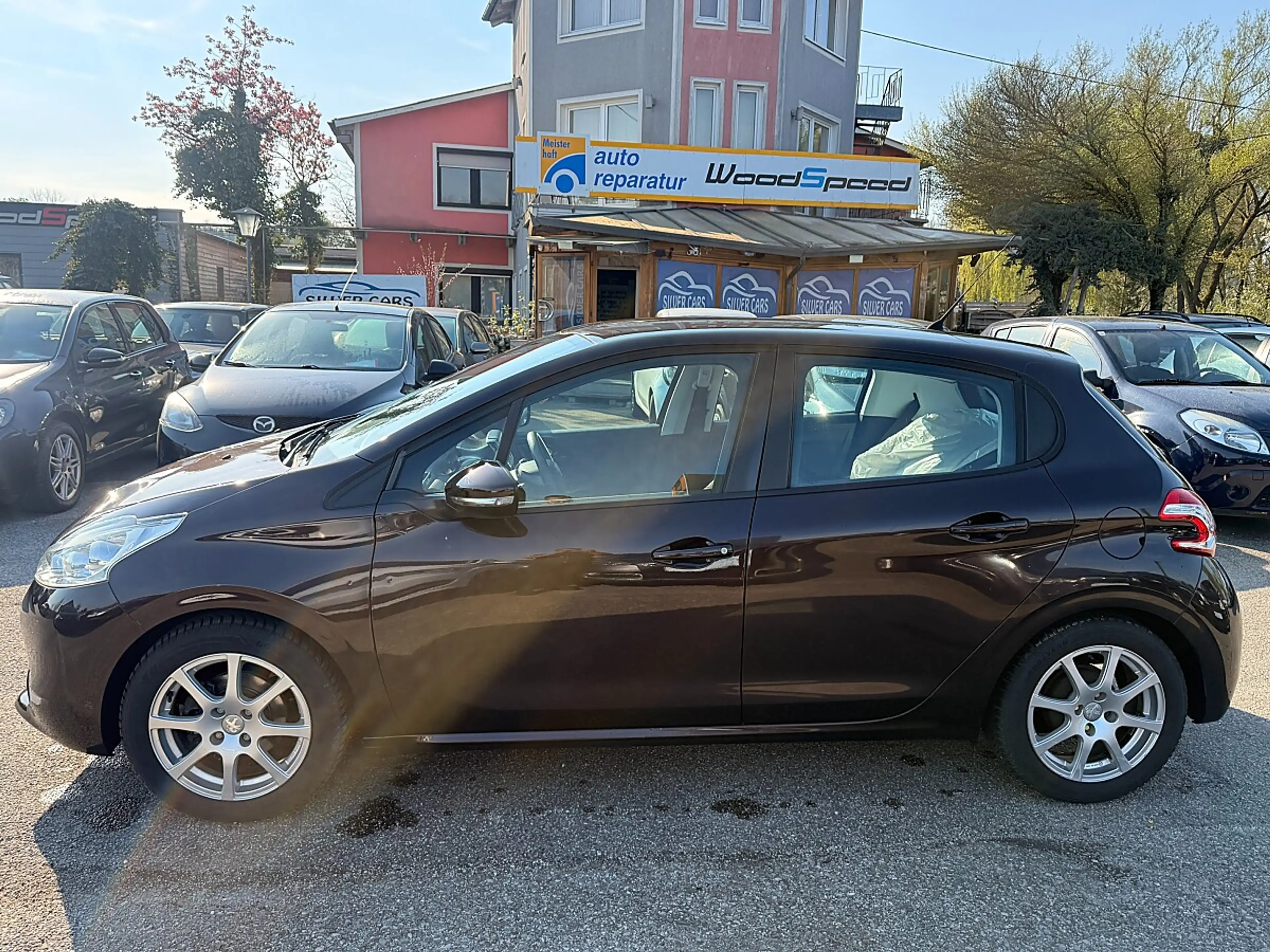 Peugeot 208 Active 1,4 HDI 68 FAP — photo 4