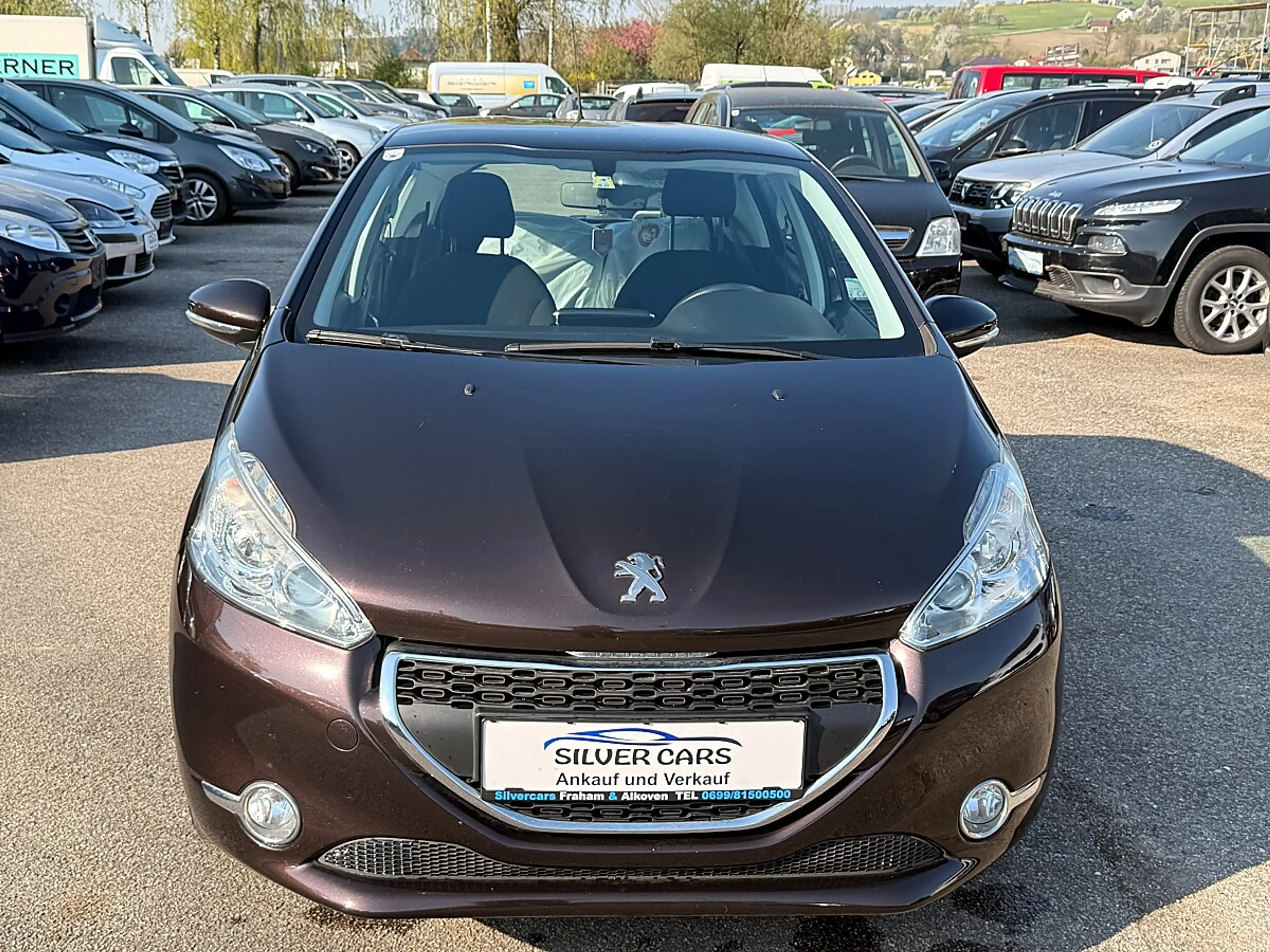 Peugeot 208 Active 1,4 HDI 68 FAP — photo 3