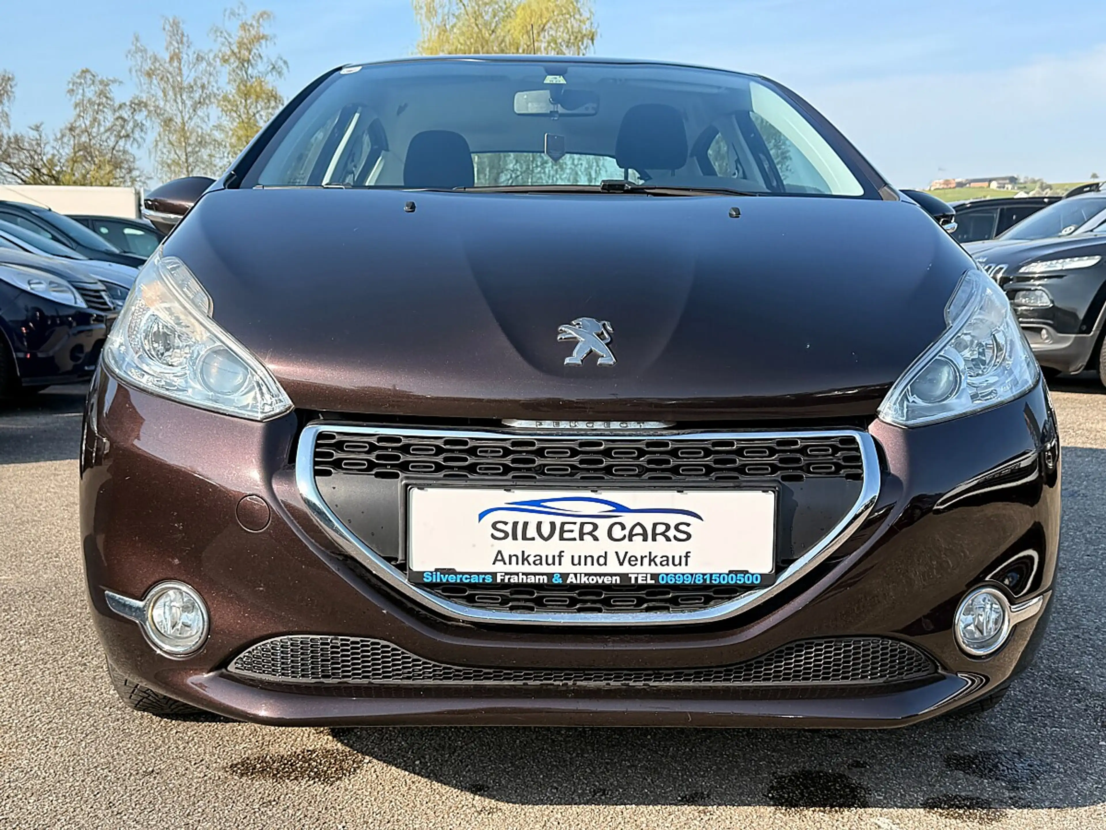 Peugeot 208 Active 1,4 HDI 68 FAP — photo 2