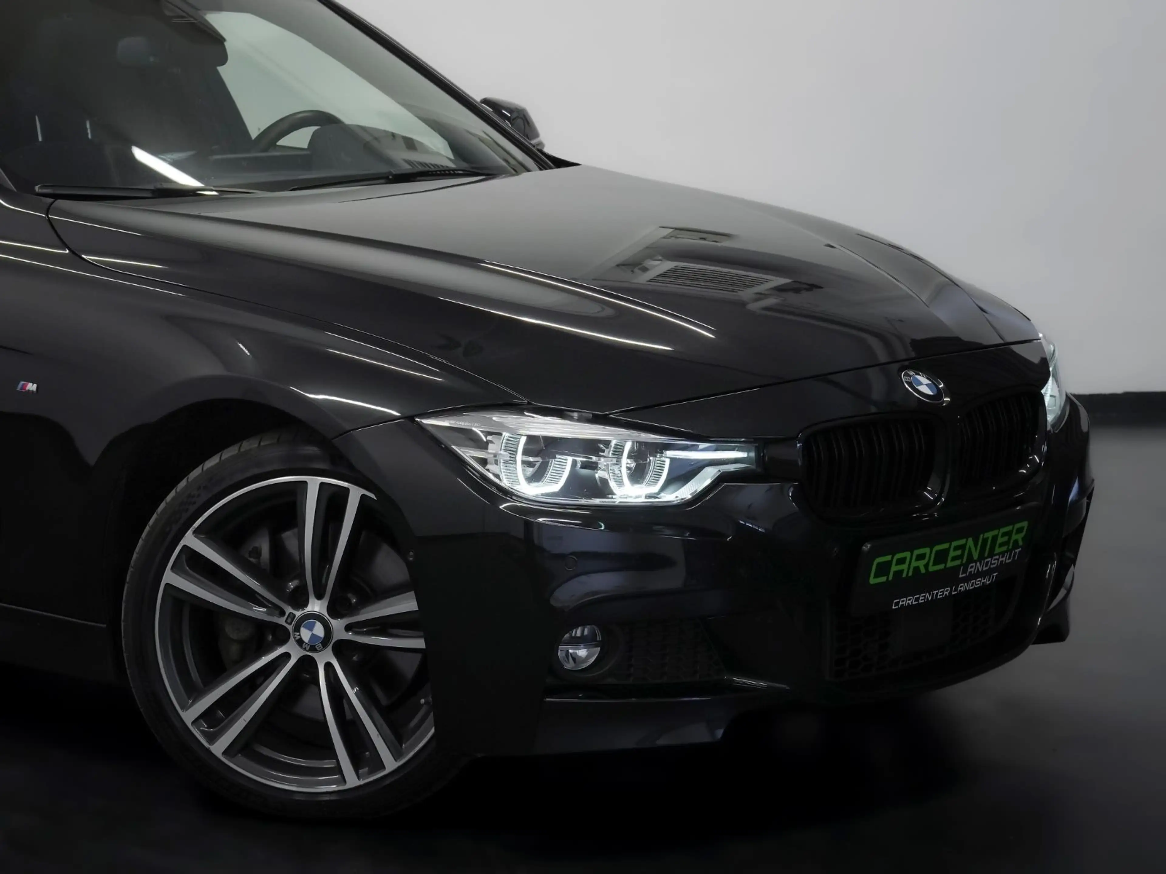 BMW 335 d xDrive M SPORT VIRTUAL/ACC/H&K/PANO/HUD — photo 10