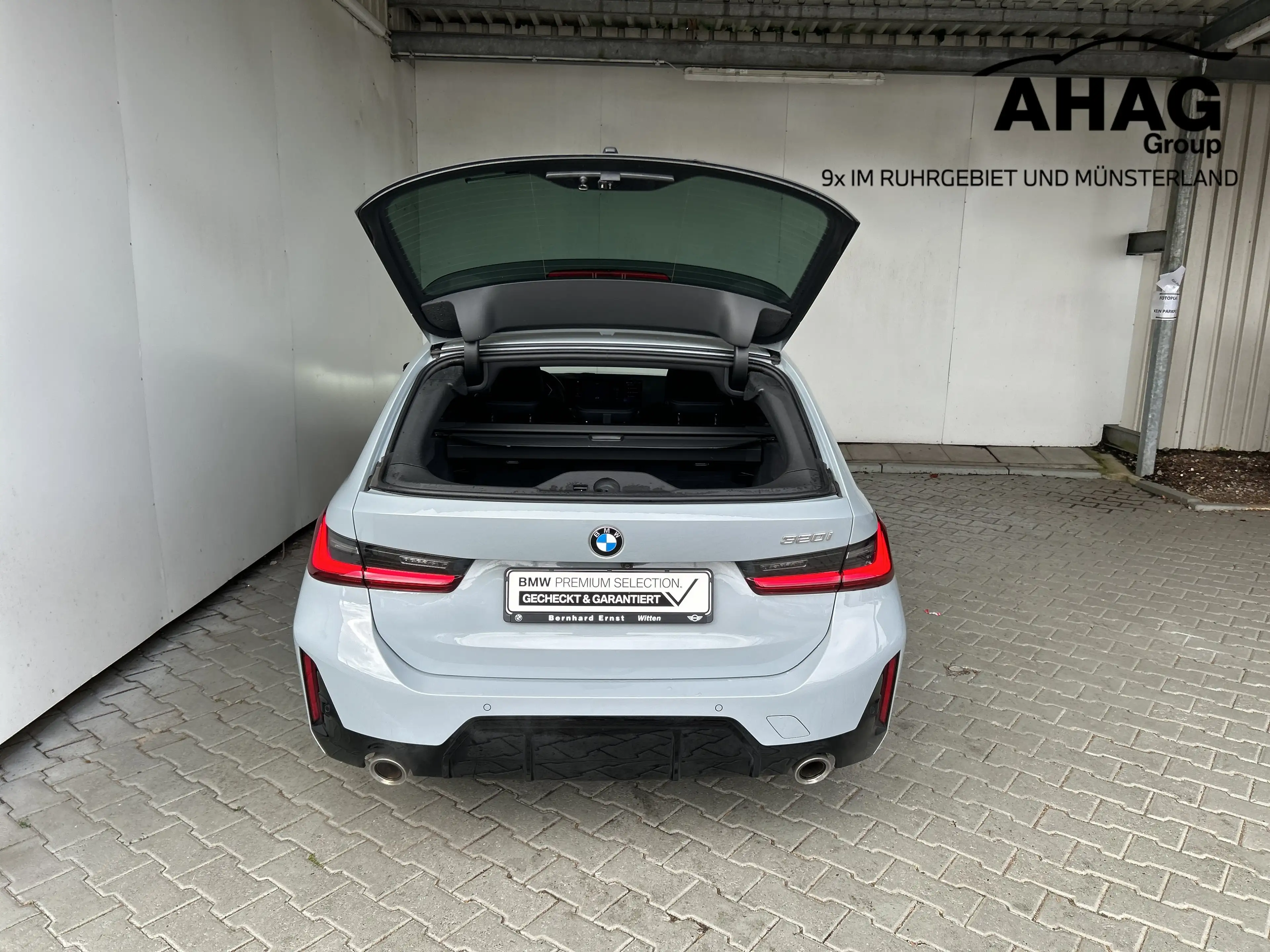 BMW 320 i Touring Aut M-Sport | ACC | Parking Assistant — photo 14