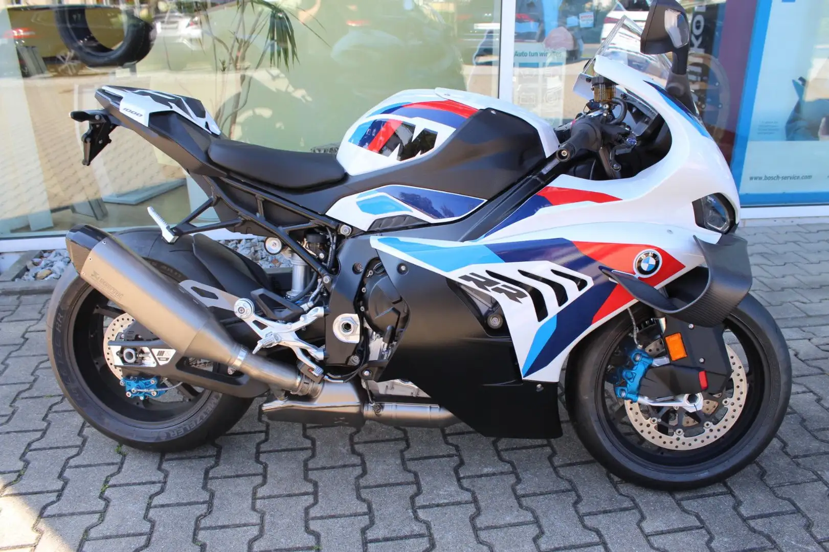 BMW M 1000 RR Neu Modell 2025 + Sofort Verfügbar !! Weiß - 1