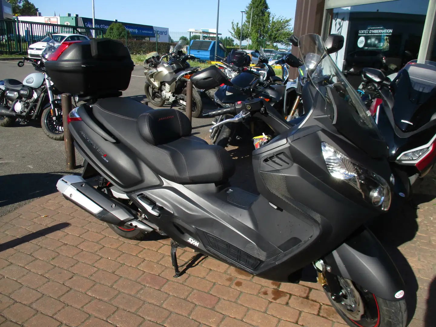 SYM Noir - 1