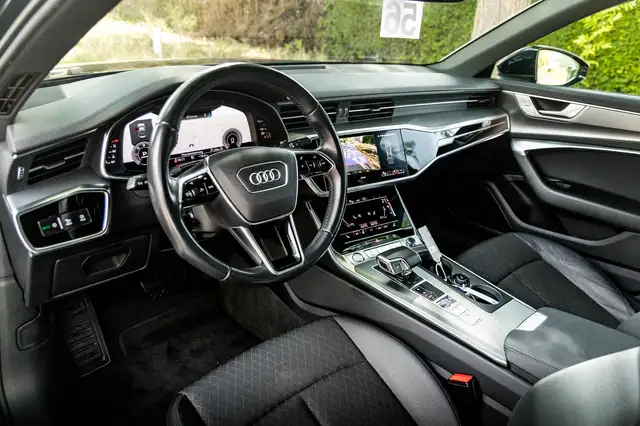 Audi A6 view 4