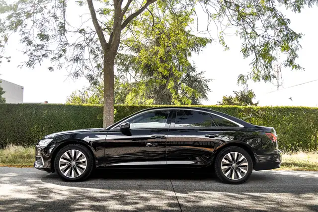 Audi A6 view 9