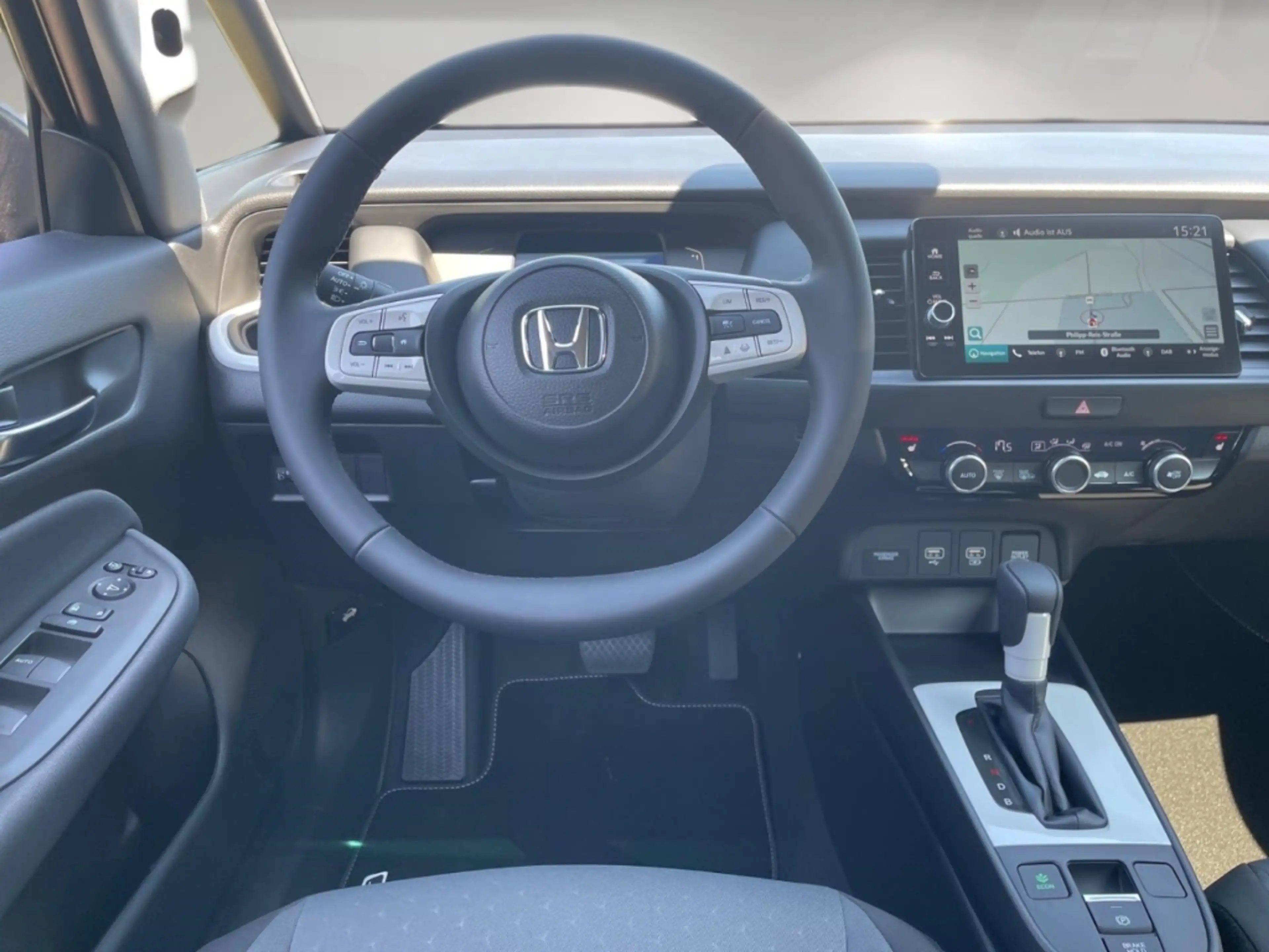 Honda Jazz i-MMD Hybrid 1.5 e HEV Elegance Navi LED ACC Apple — photo 12