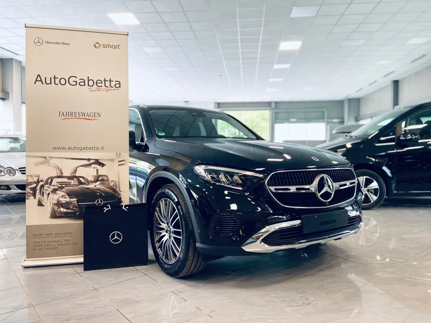 Mercedes-Benz GLC 200 4MATIC Advanced Plus Noir - 1