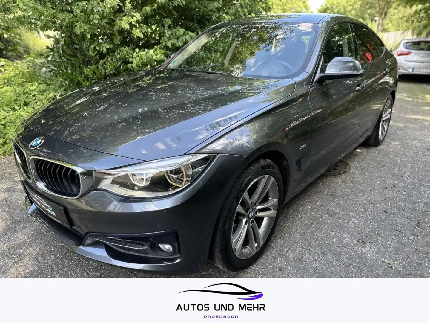 BMW 320 Baureihe 3 Gran Turismo 320 d xDrive Sport Line Grau - 1
