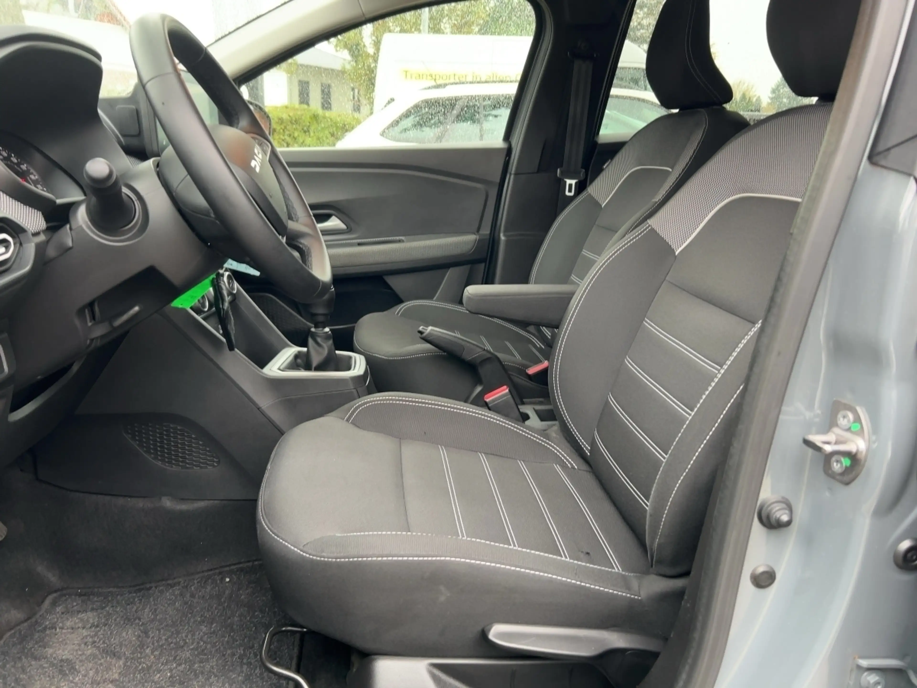 Dacia Jogger TCe 100 ECO-G Expression *7-Sitzer* — photo 10