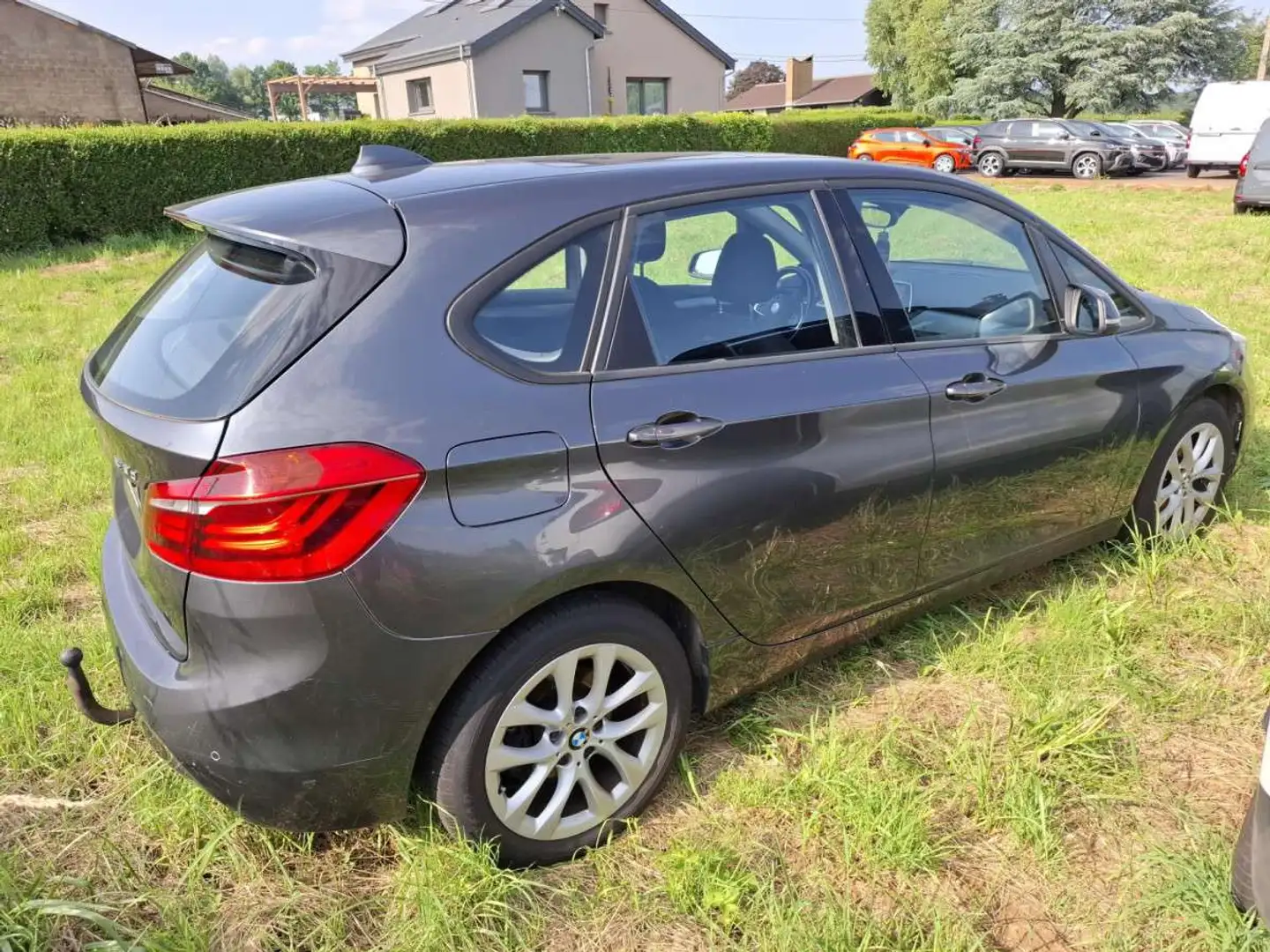 BMW 218 dA Active Tourer Active Line Gris - 2