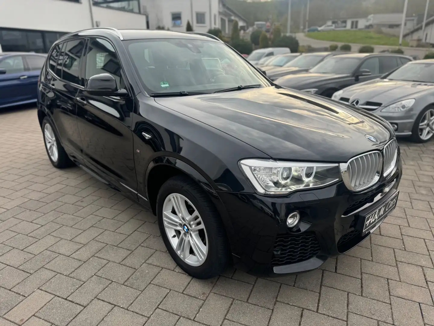 BMW X3 xDrive 30d/M Sportpaket/HUD/AHK/Kamera/Xenon Schwarz - 1