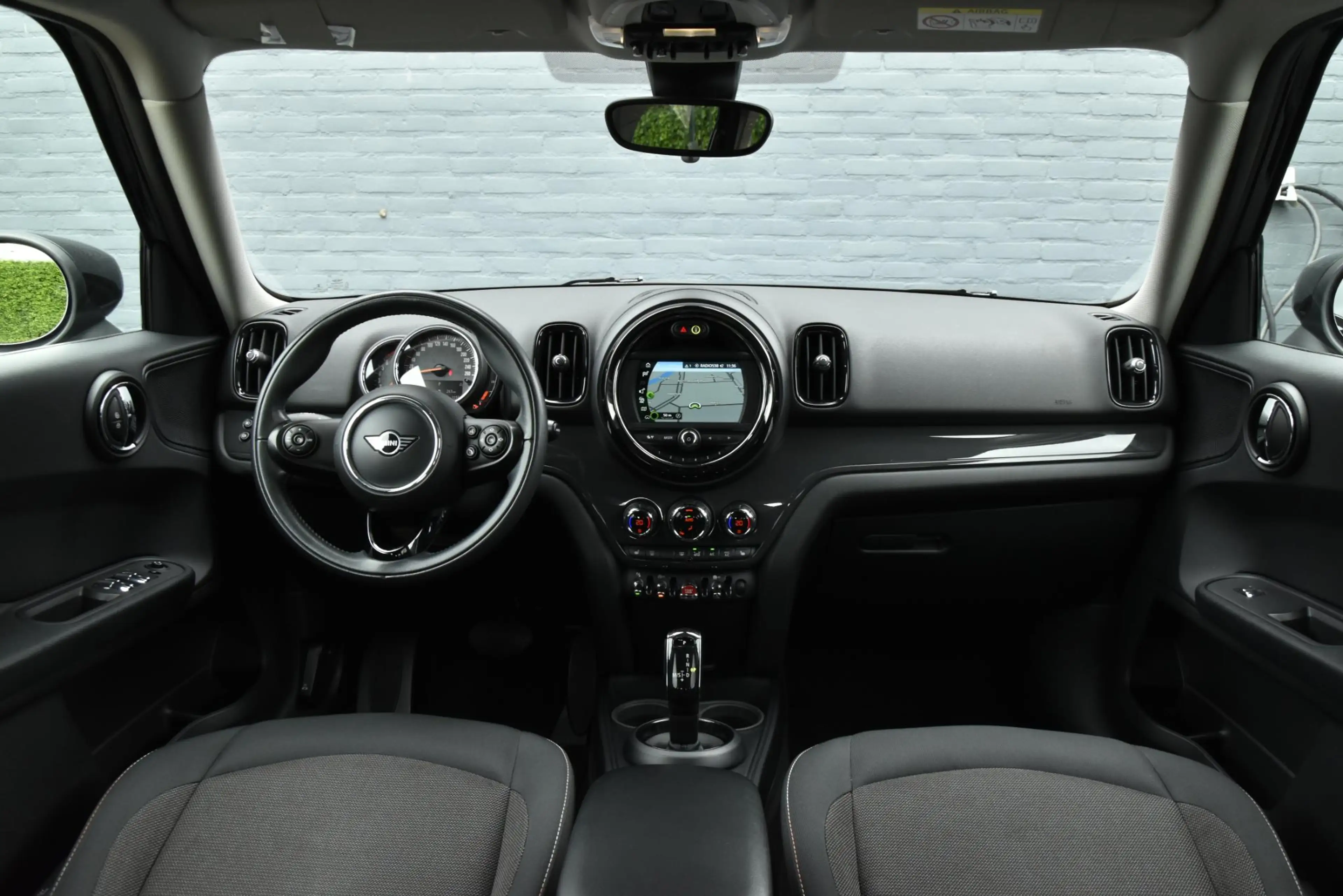 MINI One Countryman 1.5 Black Edition Automaat — photo 7