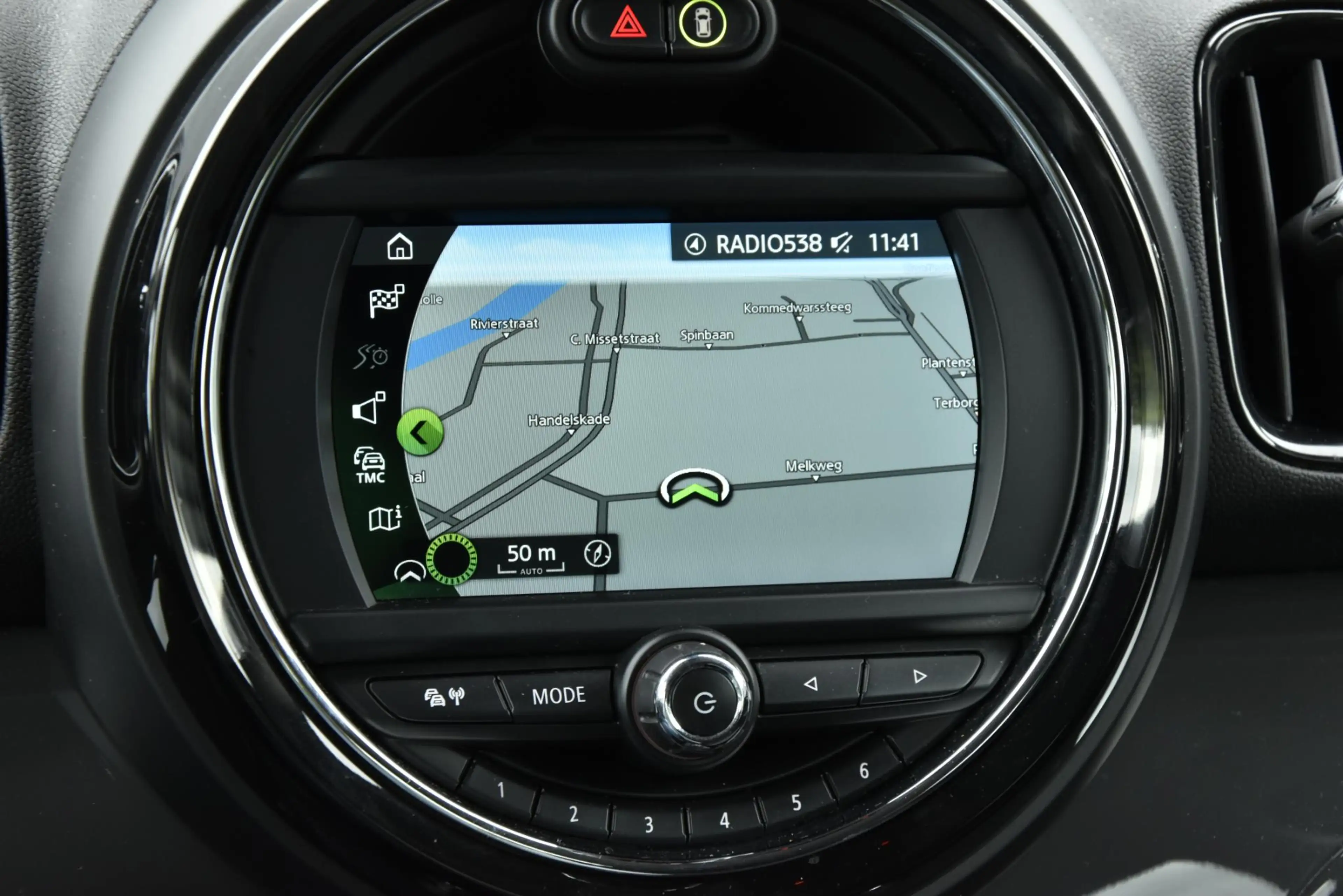 MINI One Countryman 1.5 Black Edition Automaat — photo 12