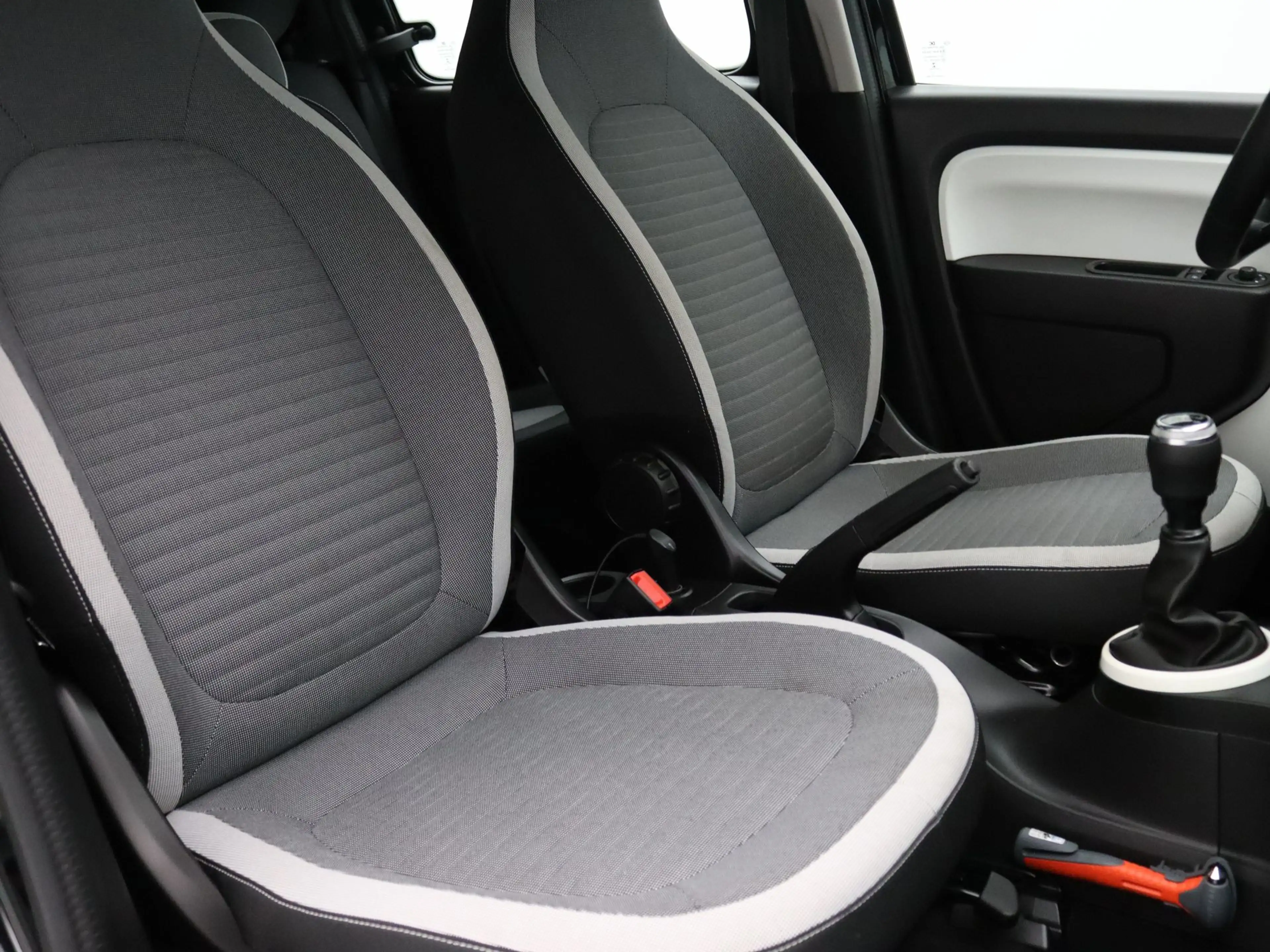 Renault Twingo 65pk SCe Collection Airco — photo 27