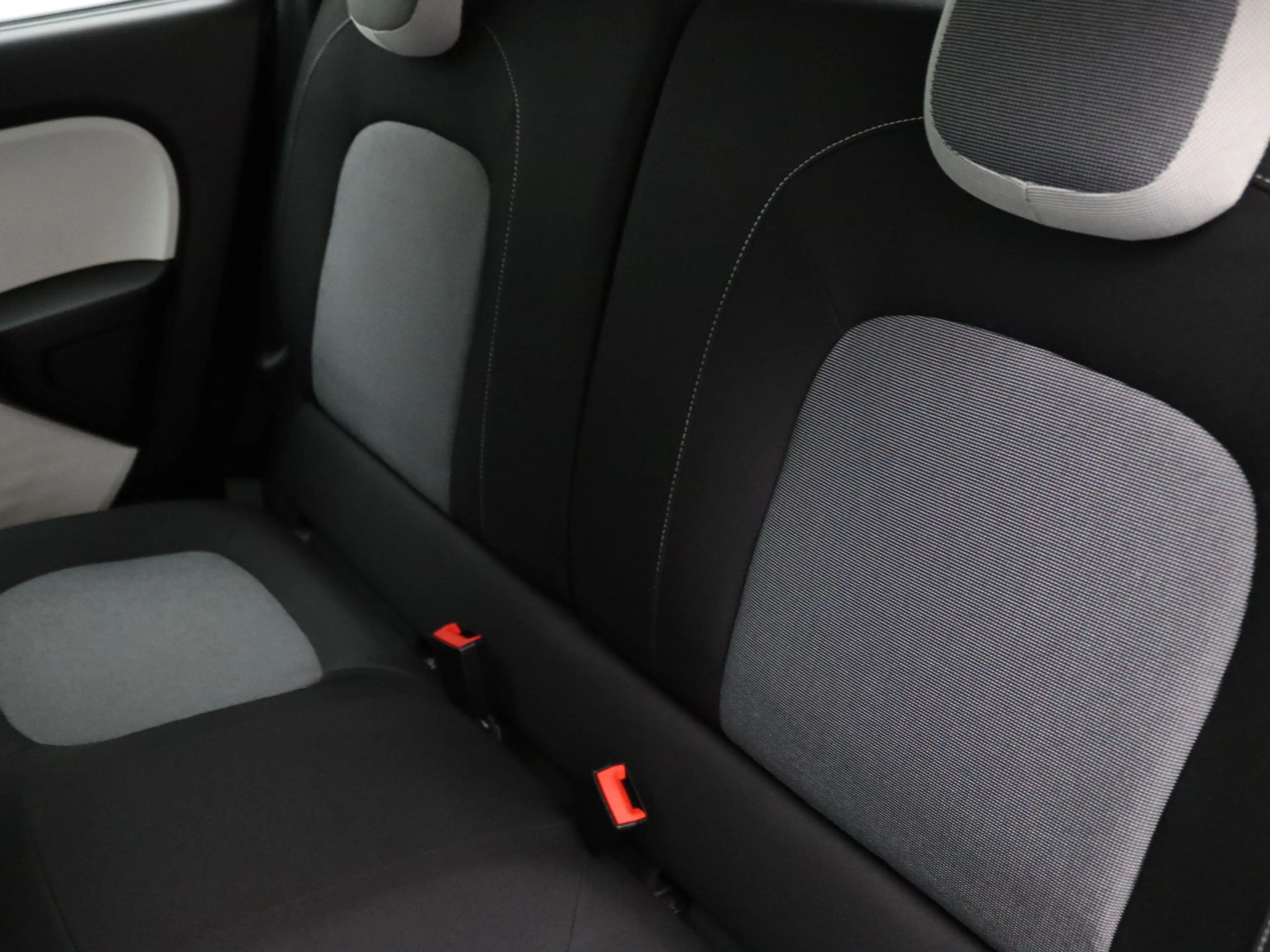 Renault Twingo 65pk SCe Collection Airco — photo 20
