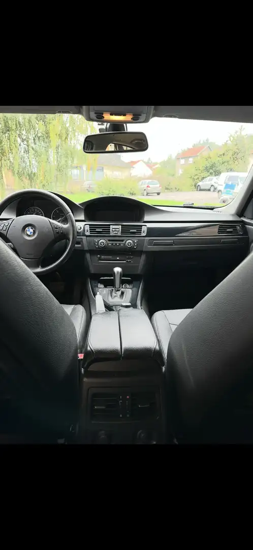 BMW 320 320d 163ch Confort A - 2