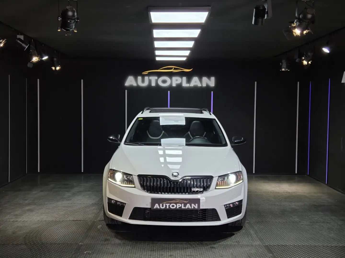 Skoda Octavia Combi 2.0TDI RS DSG Blanco - 2