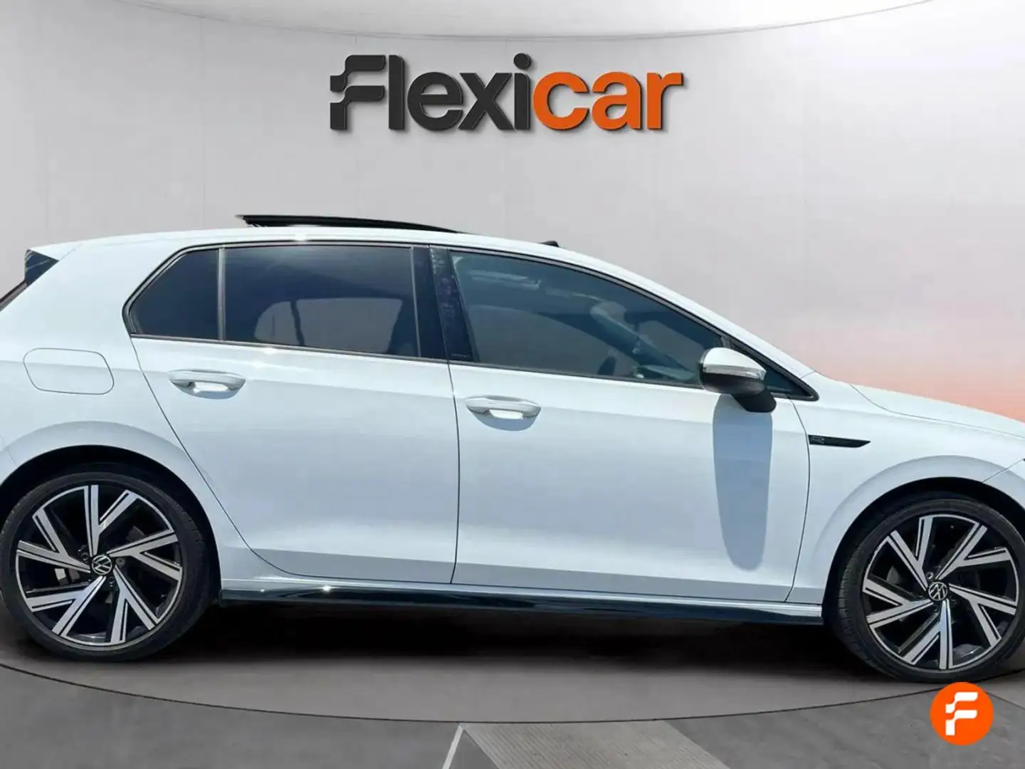 Volkswagen Golf 2.0TDI R-Line DSG 110kW Bianco - 2