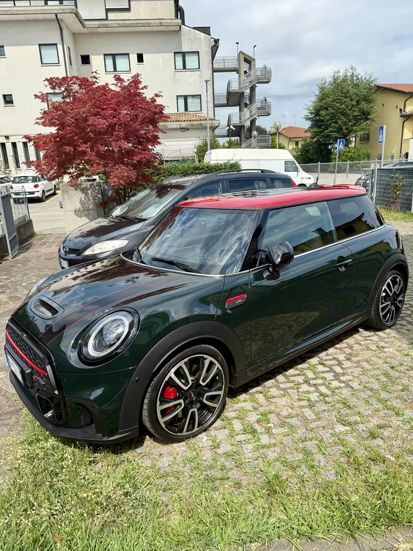 MINI John Cooper Works 3p 2.0 JCW Essential auto - 2
