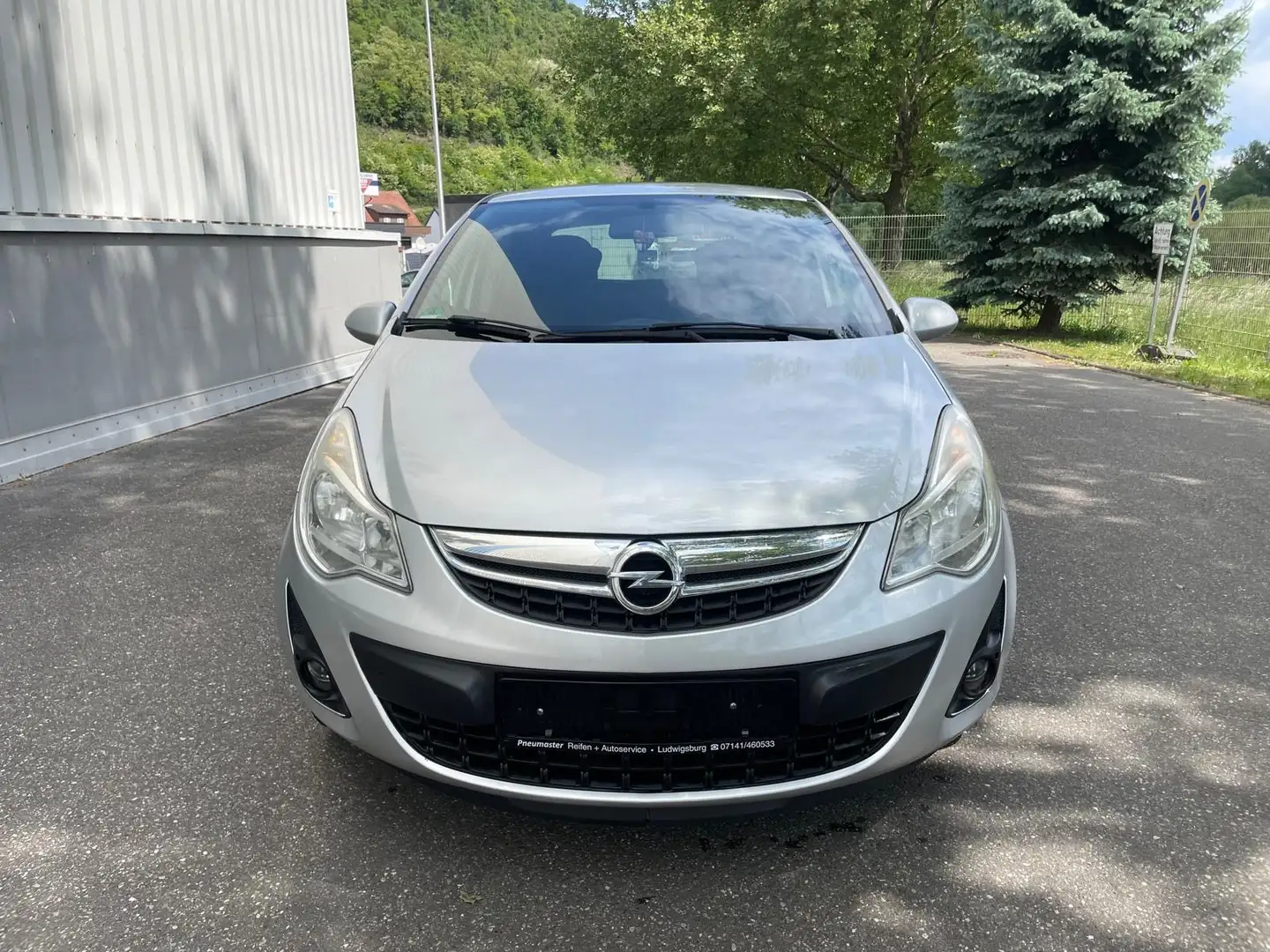 Opel Corsa 1.4 16V Satellite Silber - 2