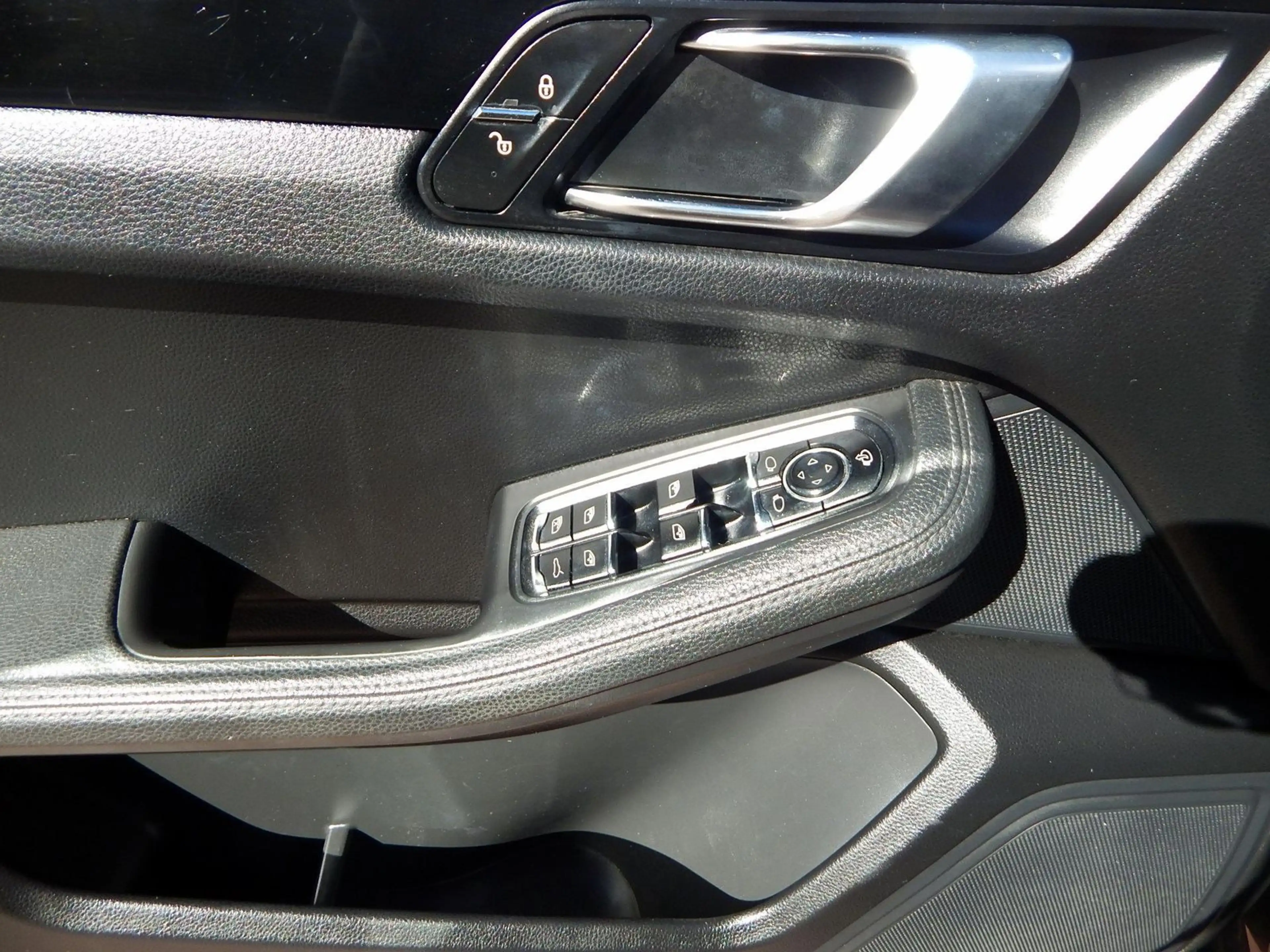 Porsche Macan S Diesel — photo 13