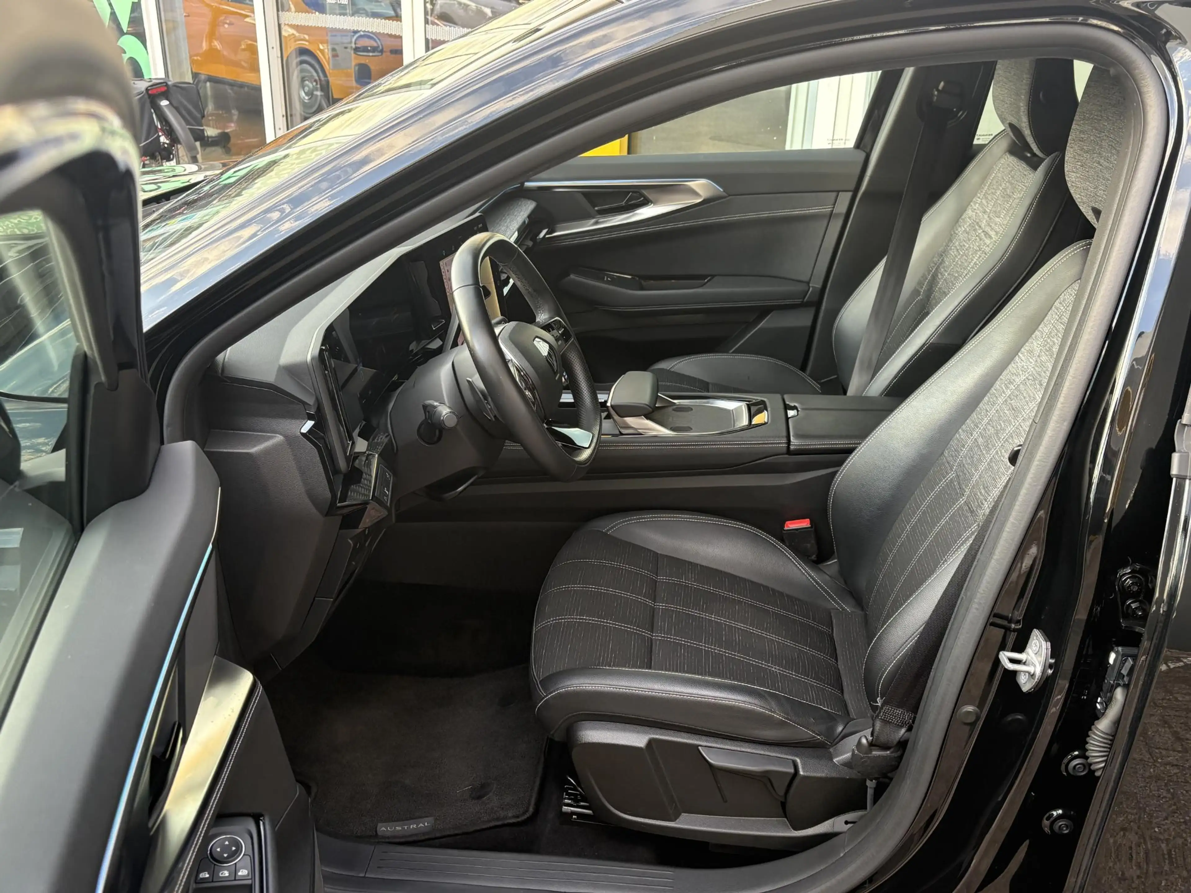 Renault Austral 1.2 E-Tech full hybrid 200 techno | NAP | Navigati — photo 7