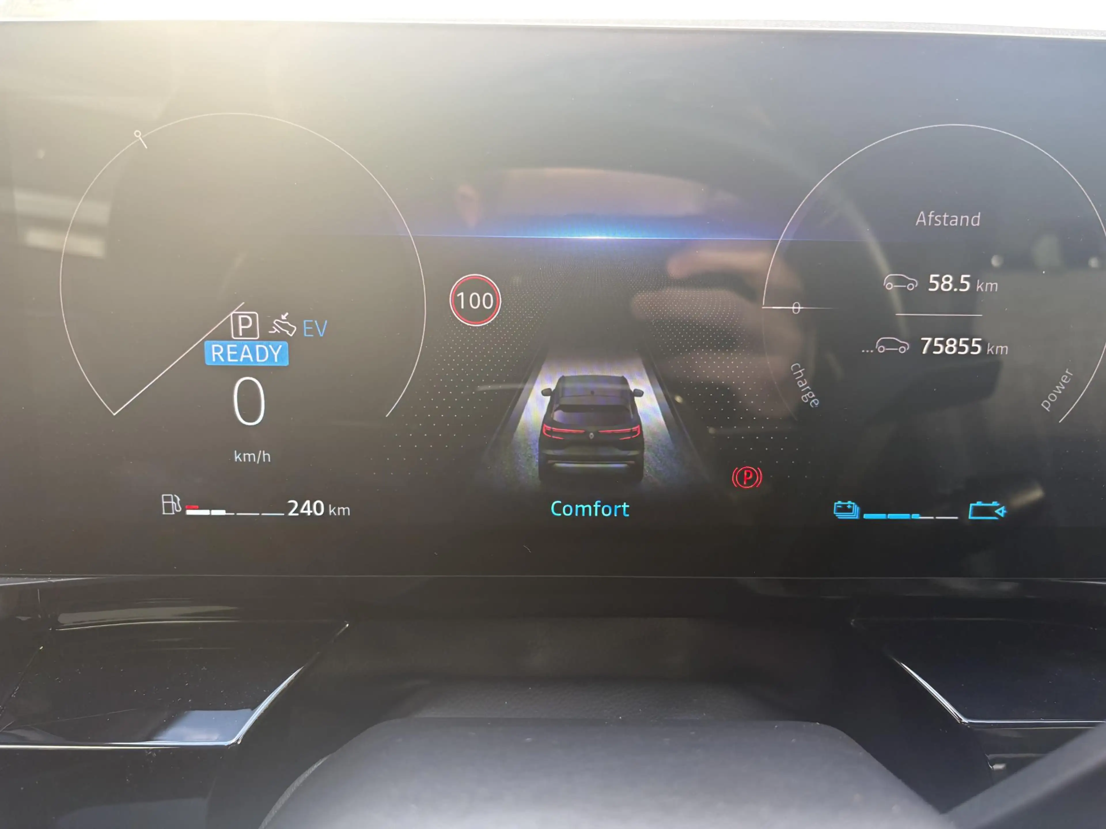 Renault Austral 1.2 E-Tech full hybrid 200 techno | NAP | Navigati — photo 19