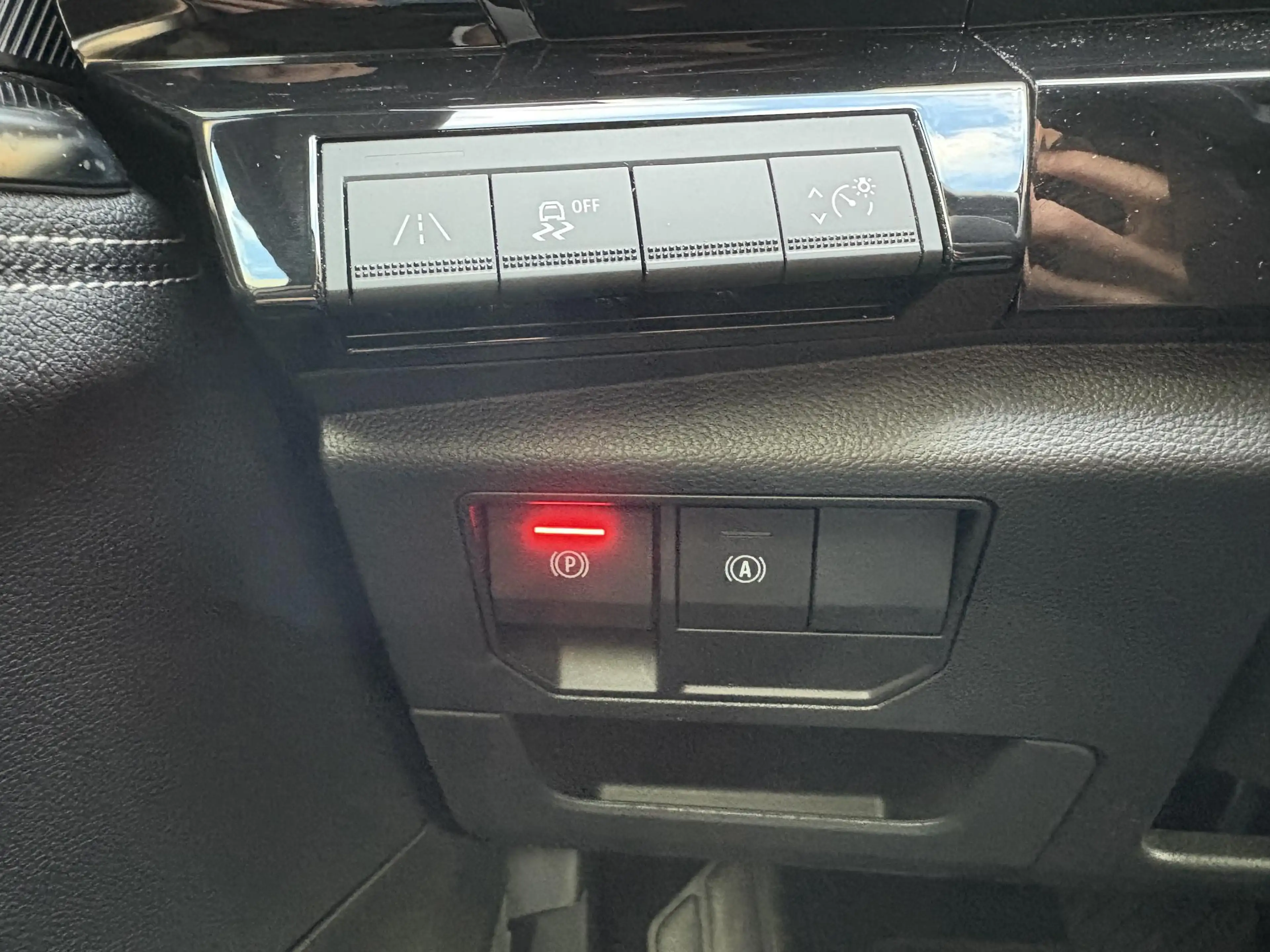 Renault Austral 1.2 E-Tech full hybrid 200 techno | NAP | Navigati — photo 12