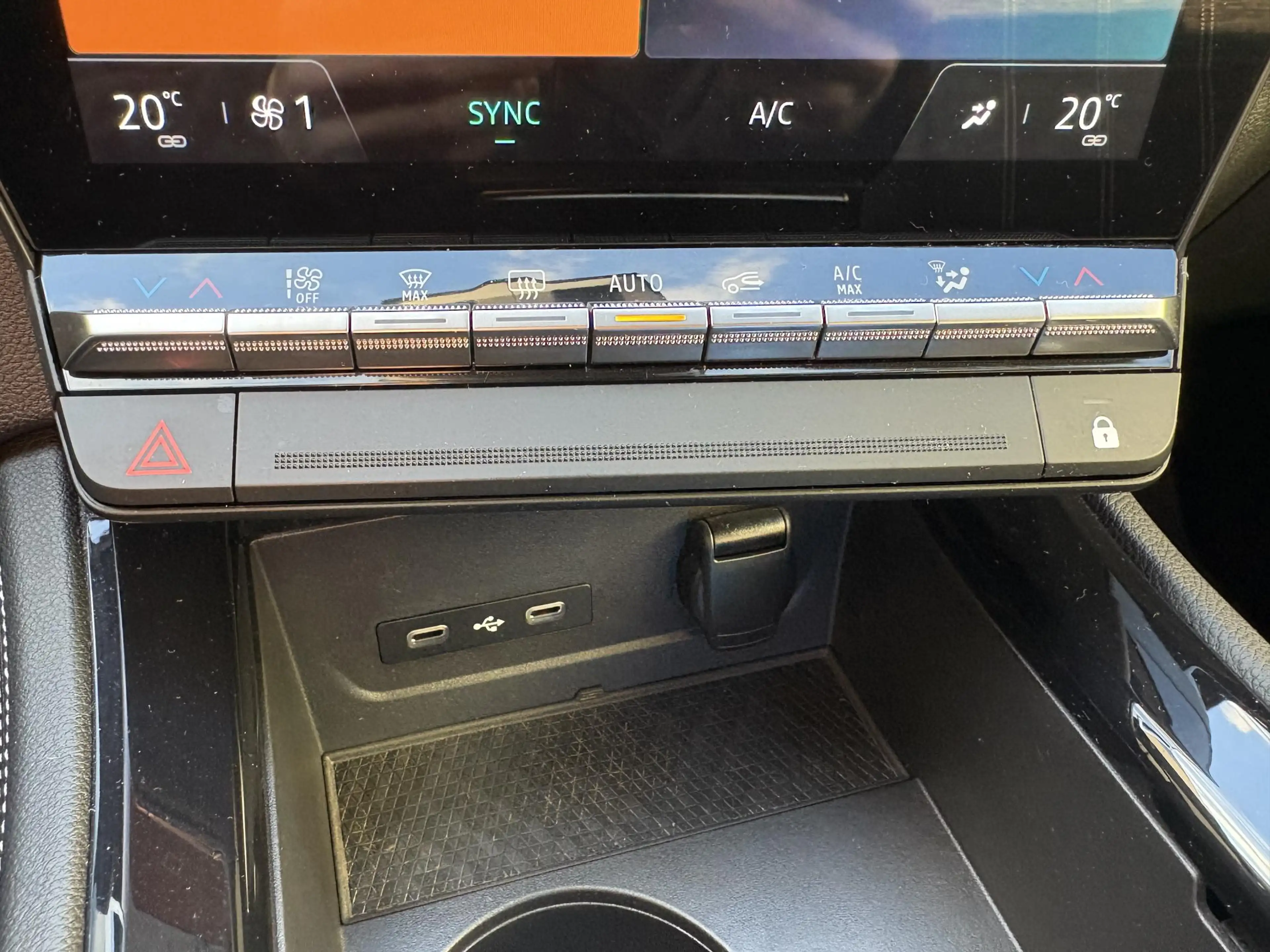 Renault Austral 1.2 E-Tech full hybrid 200 techno | NAP | Navigati — photo 23