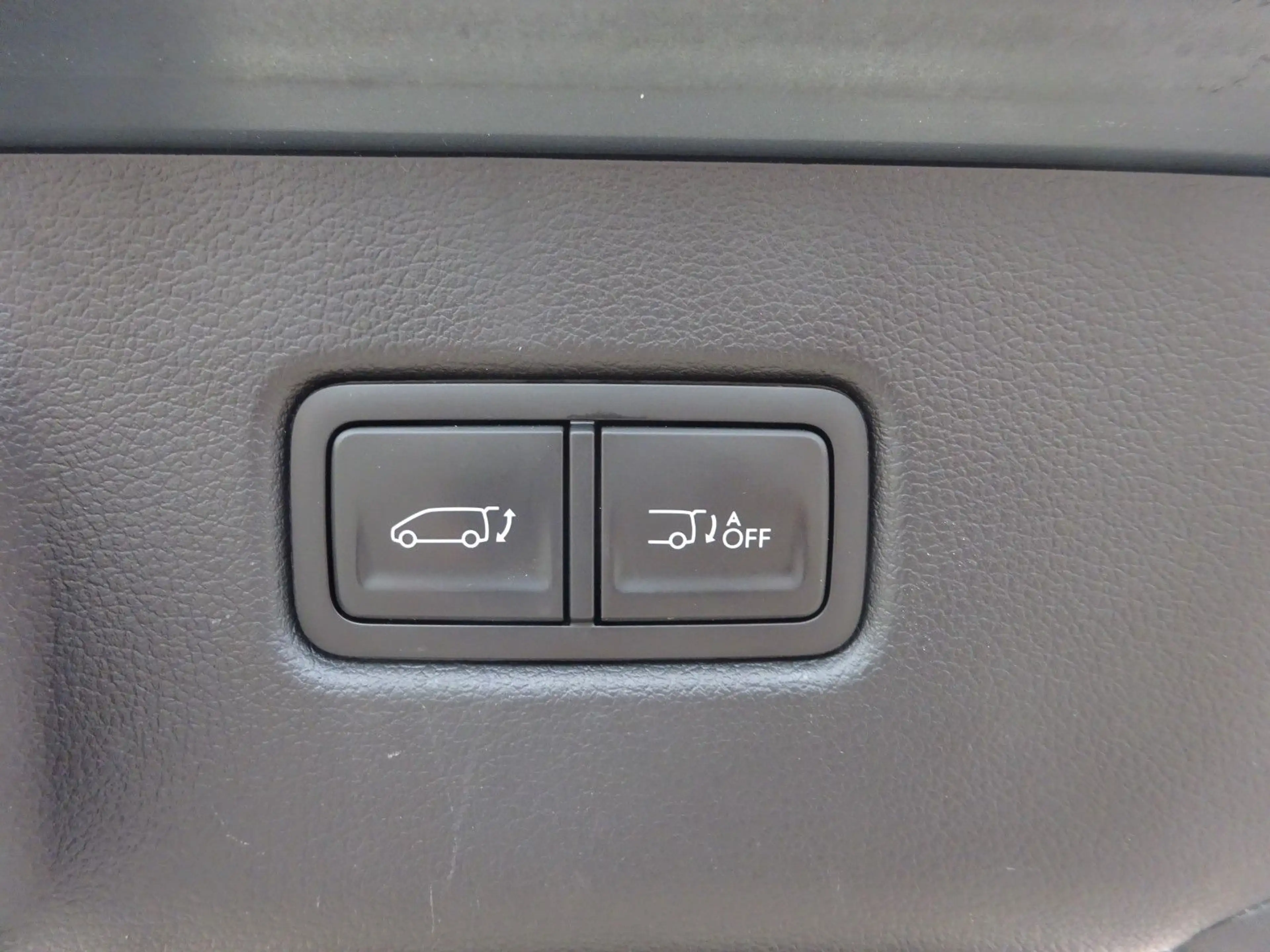 Hyundai STARIA 177PS Autm. Signature 4WD Taxi — photo 8