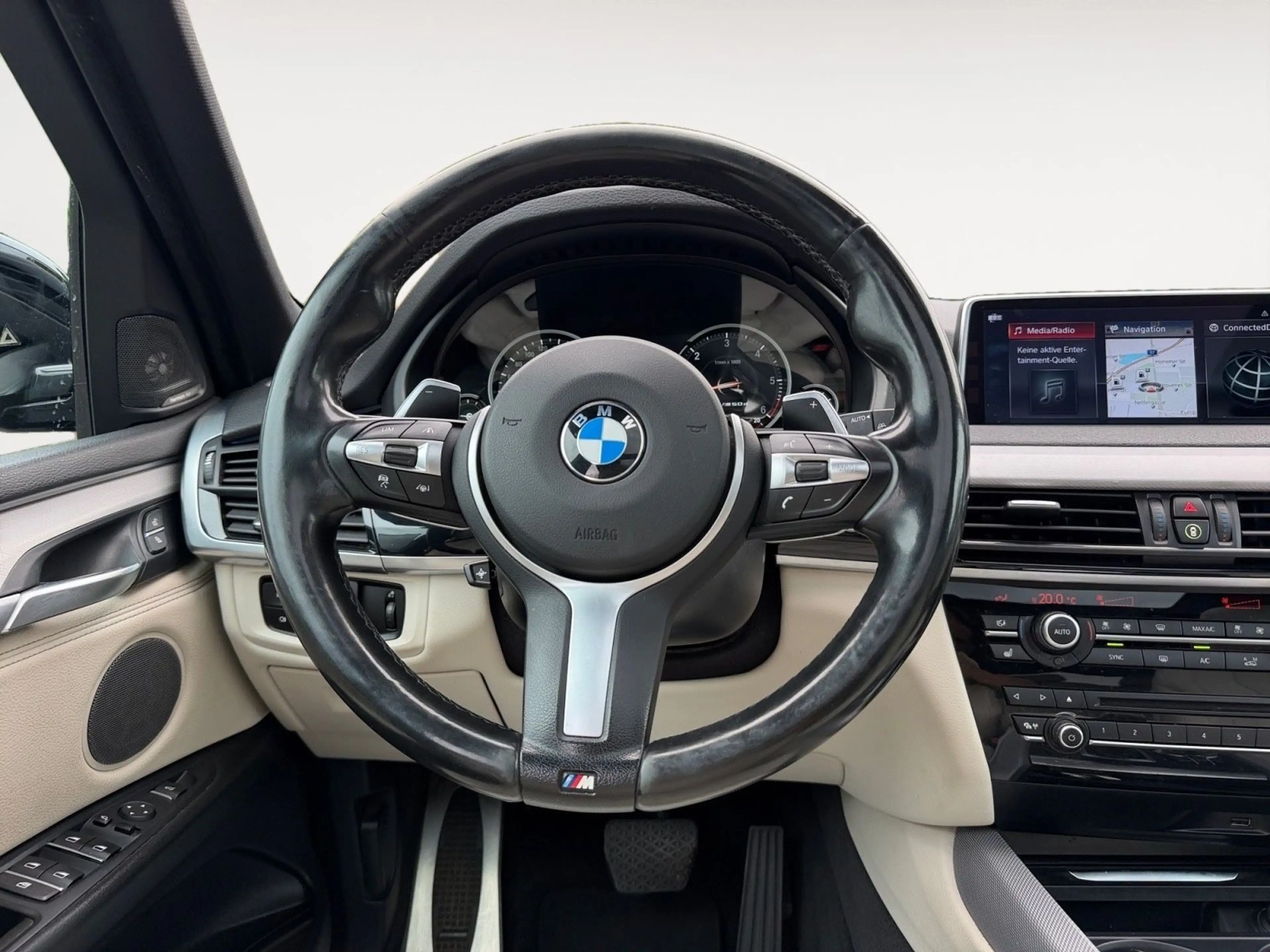 BMW X5 xDrive 40 d M-Paket 360-Kamera SHZ Pano LED — photo 12