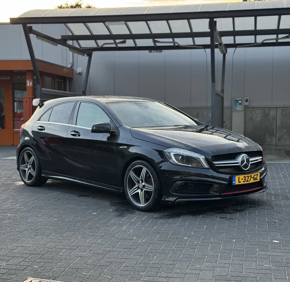 Mercedes-Benz A 250 Sport Ambition Zwart - 1