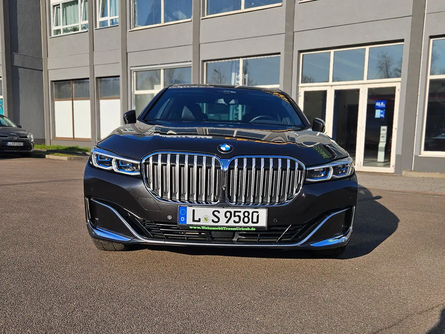 BMW 730 730d LEDER*NAVI*HUD*LASER*MASSAGE*LUFTFAHRWERK Gri - 2