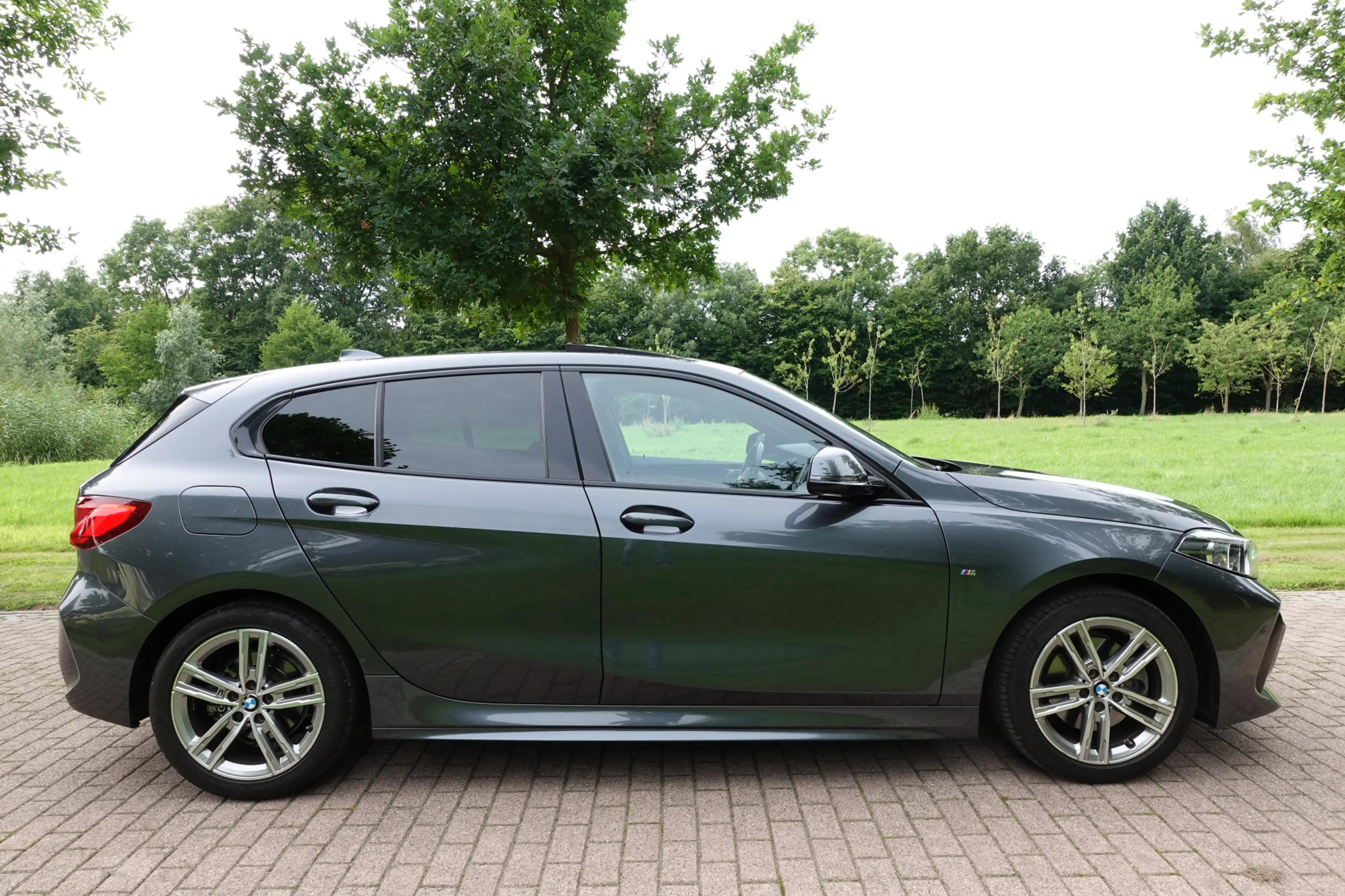 BMW 118 1-serie 118i High Executive M-Sport | Panodak | St — photo 10