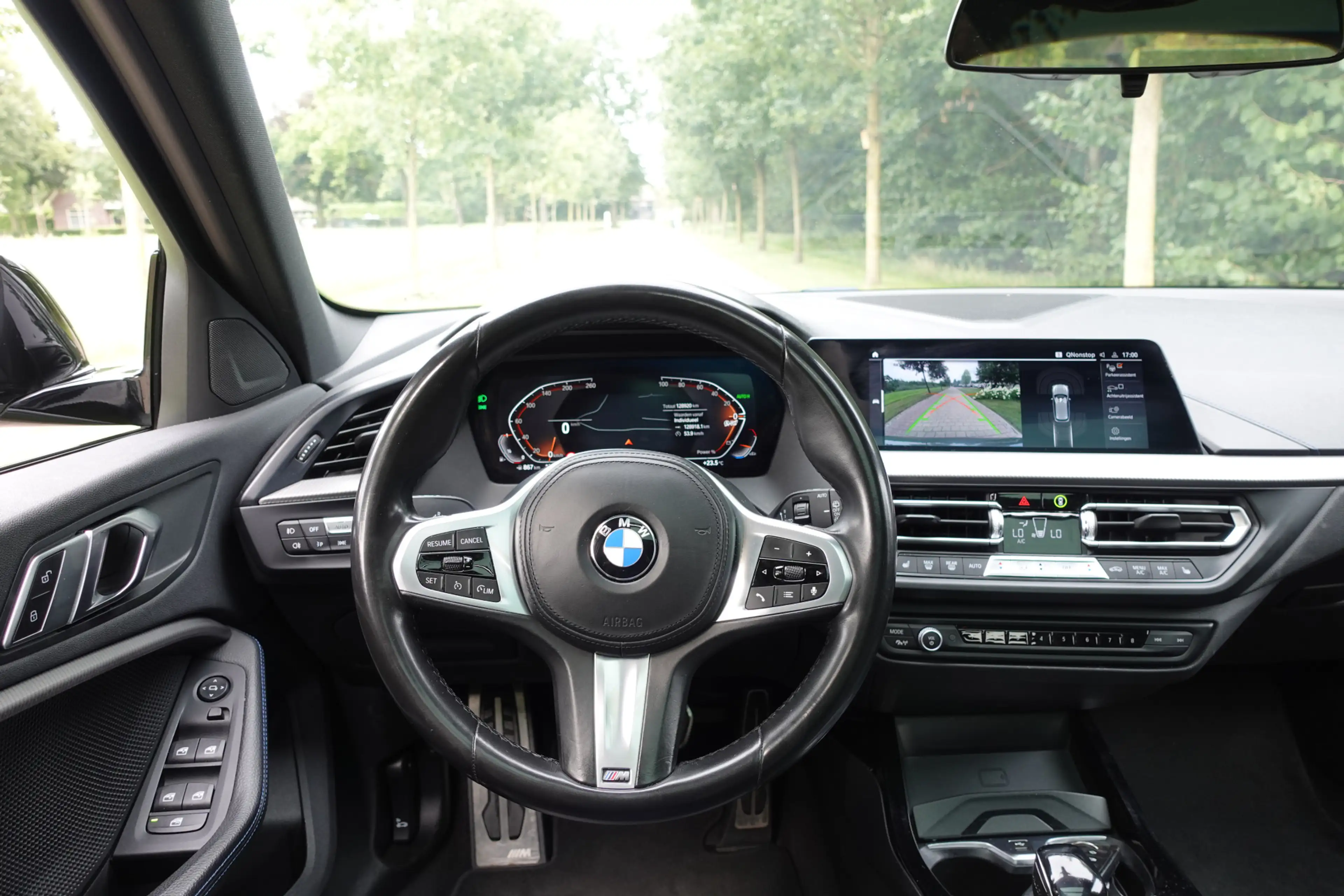 BMW 118 1-serie 118i High Executive M-Sport | Panodak | St — photo 24