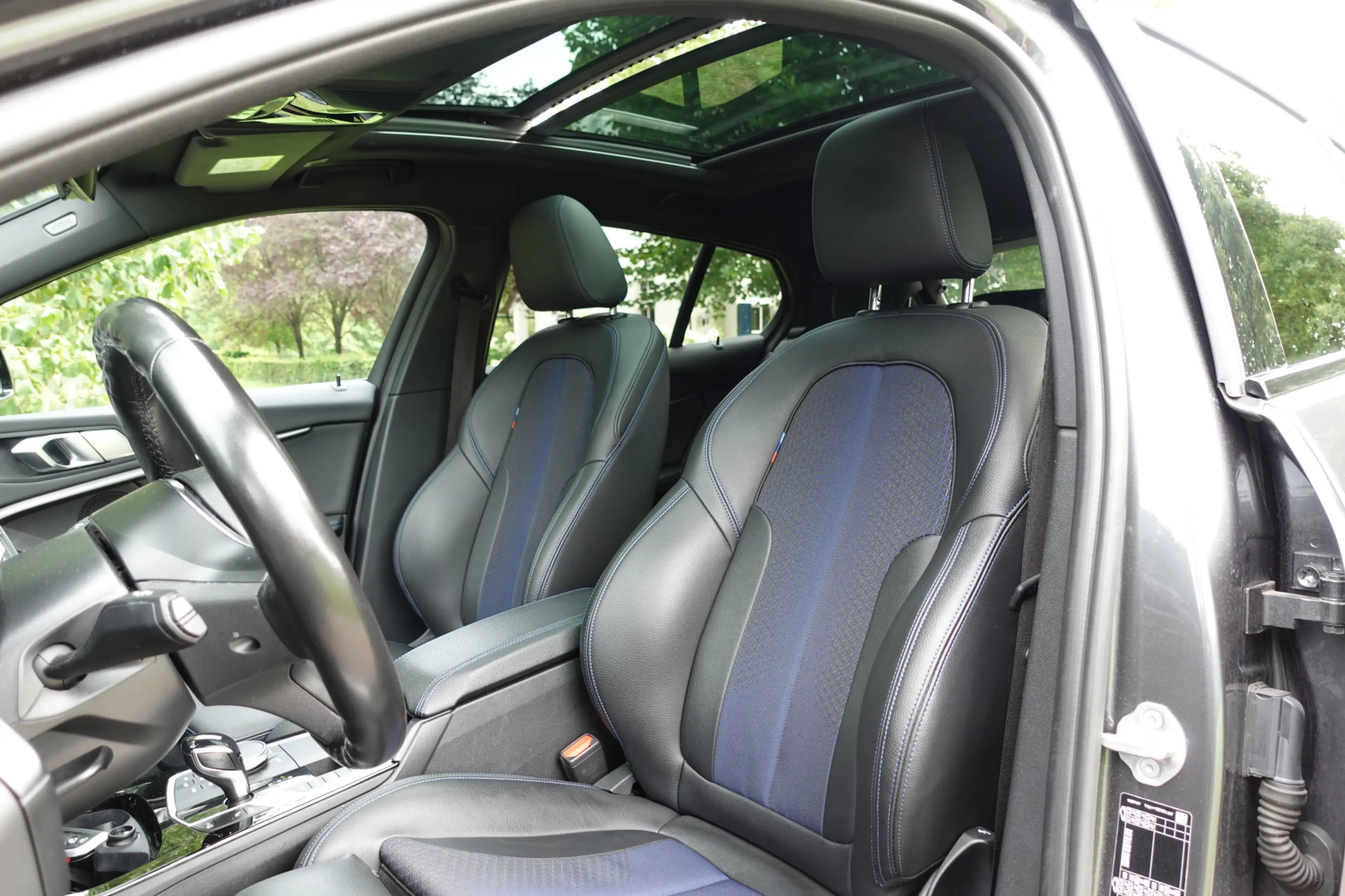 BMW 118 1-serie 118i High Executive M-Sport | Panodak | St — photo 29
