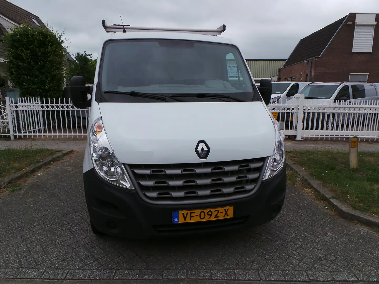 Renault Master T28 2.3 dCi L1H1 Airco,Navigatie,Imperiaal,Trekhaa Wit - 2