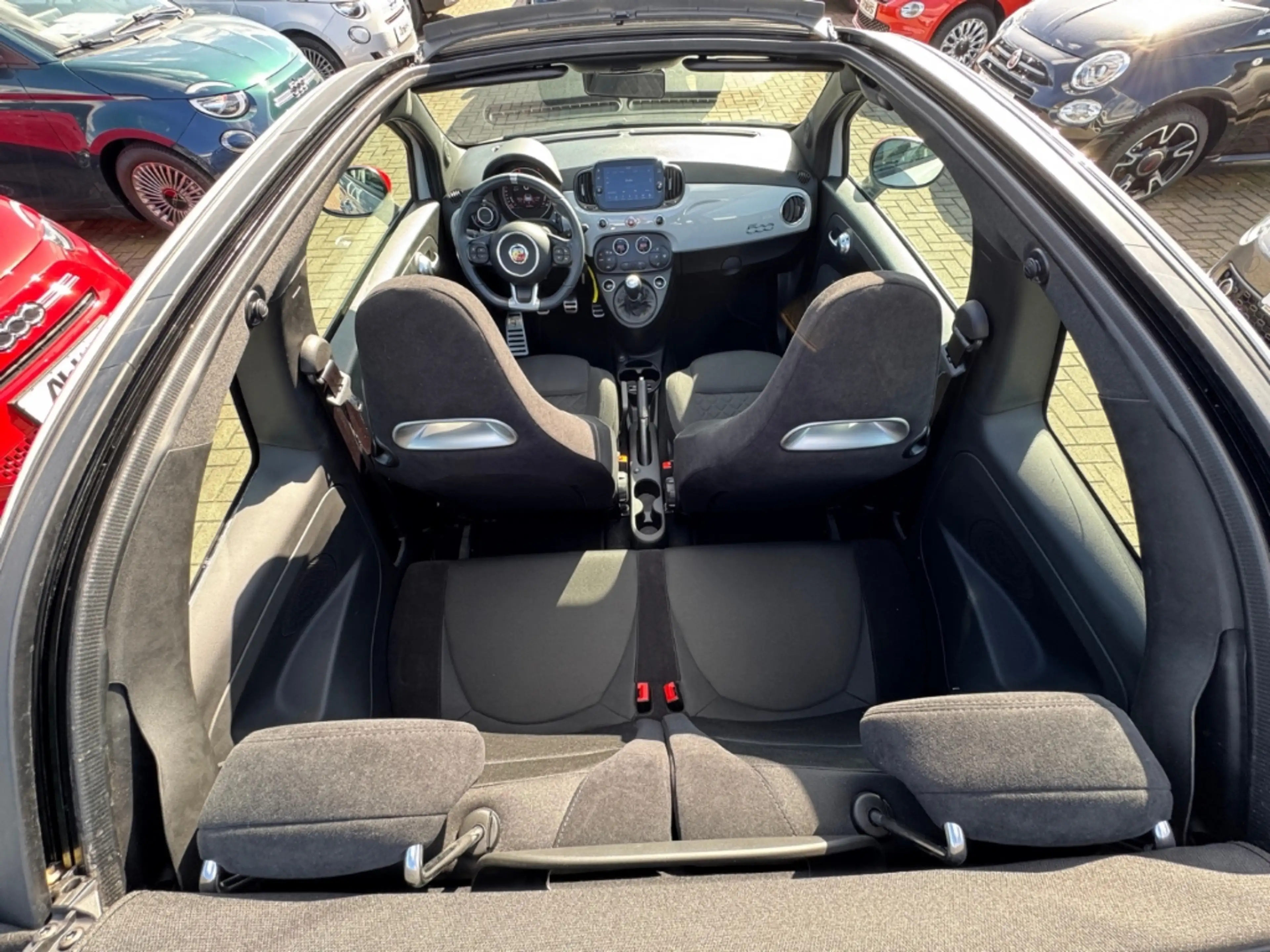 Abarth 595C +CARPLAY+SITZHEIZUNG+8FACH+KLIMAAUTO+PDC+DIGITACHO — photo 10