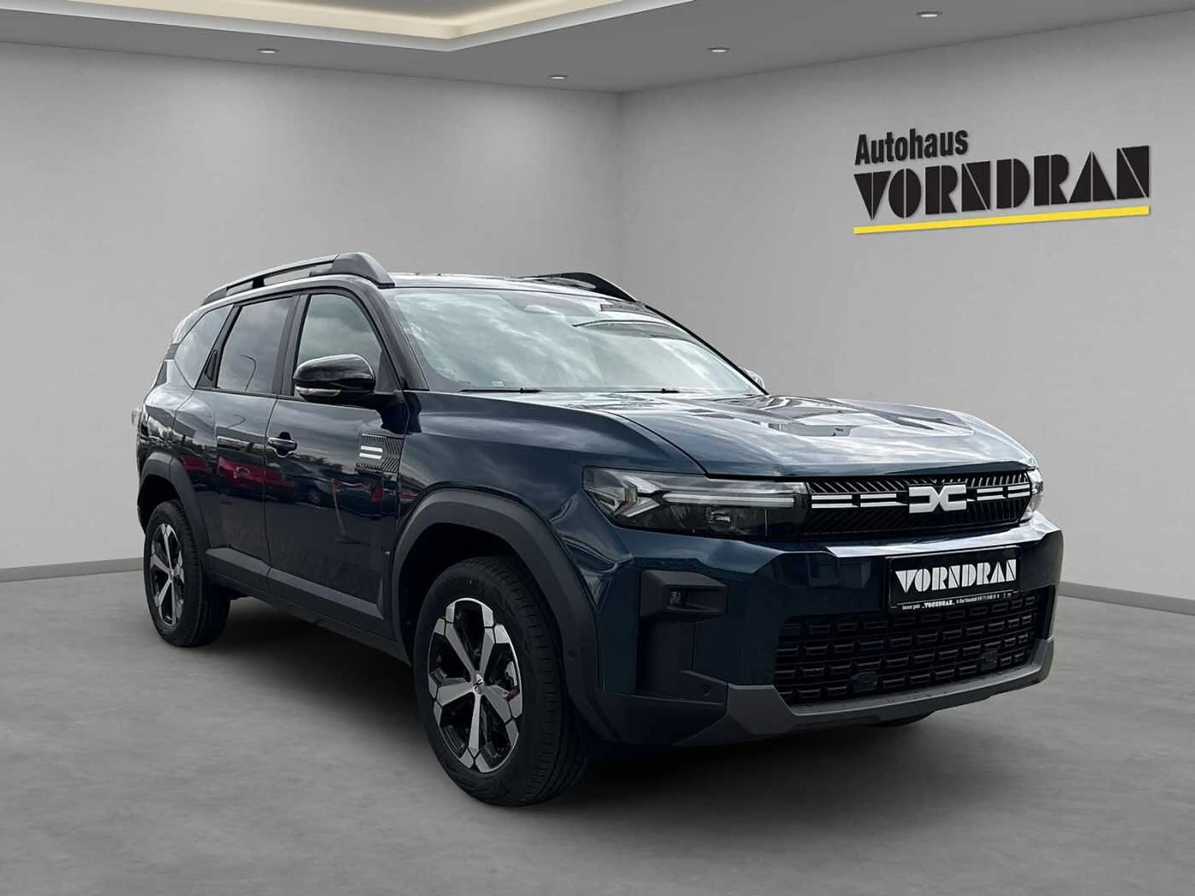 Dacia Bigster Journey Hybrid 155 Navi SHZ 360° Elekt. Heckklappe — photo 9
