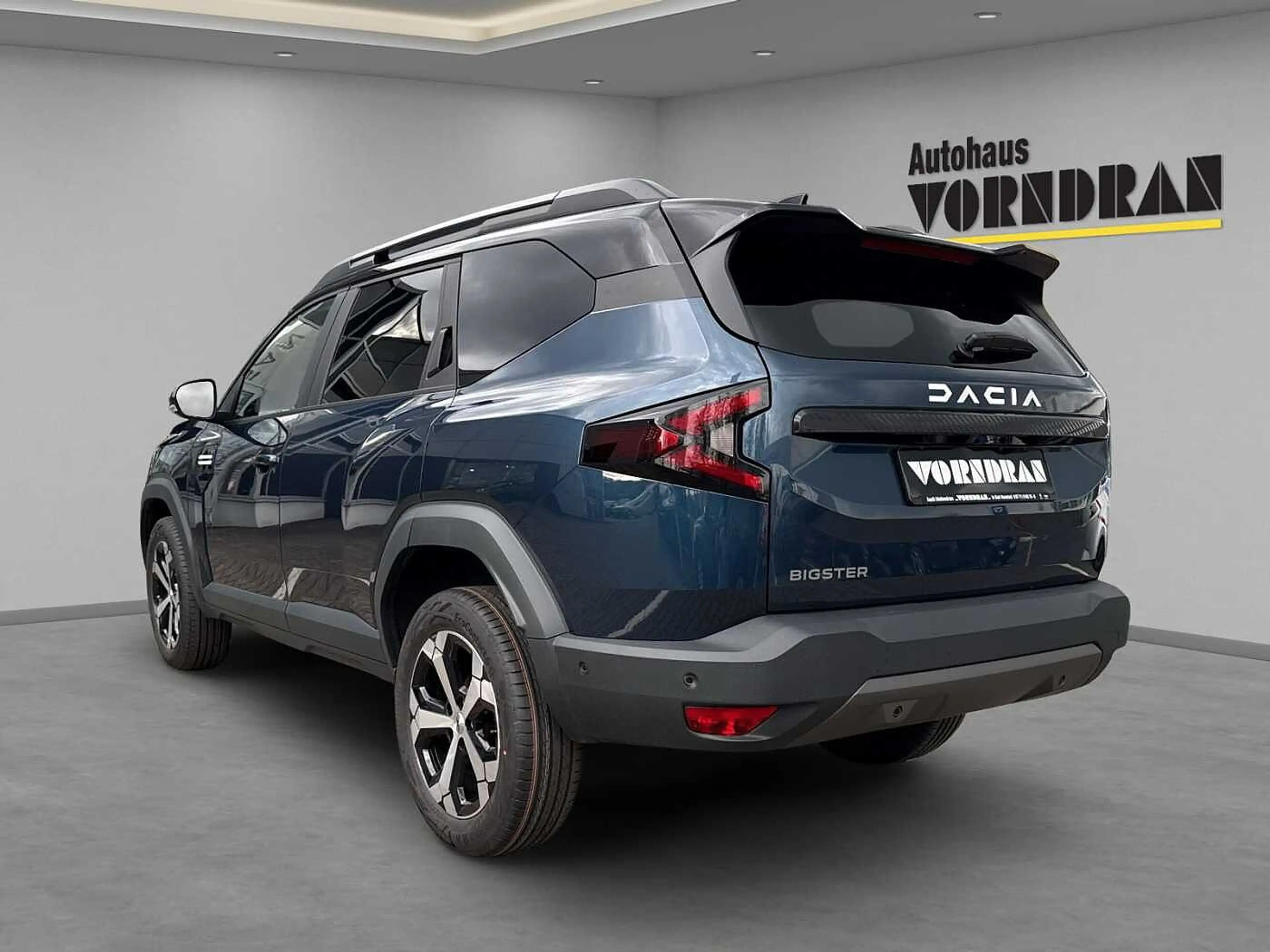 Dacia Bigster Journey Hybrid 155 Navi SHZ 360° Elekt. Heckklappe — photo 4